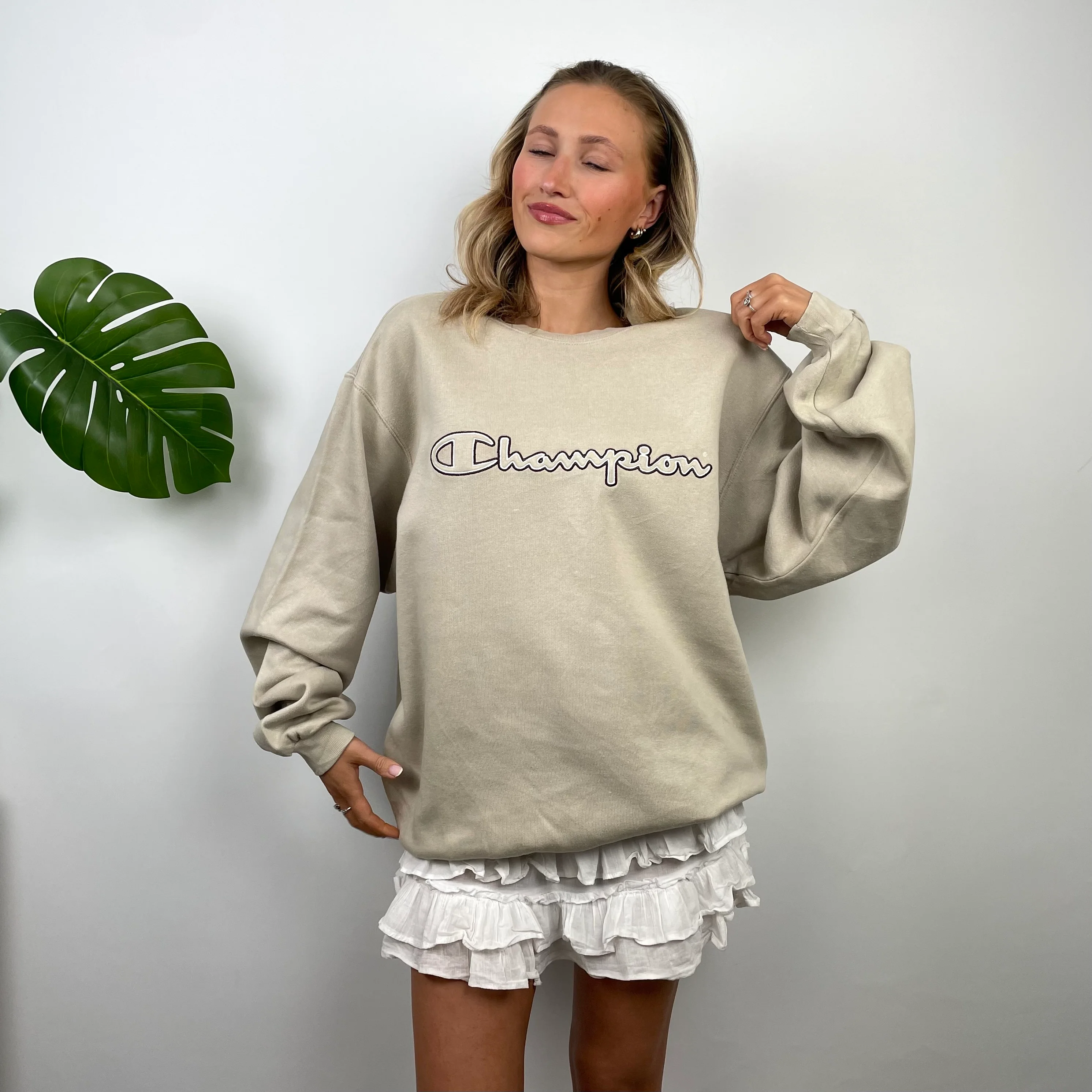 Champion RARE Tan Embroidered Spell Out Sweatshirt - Image 3