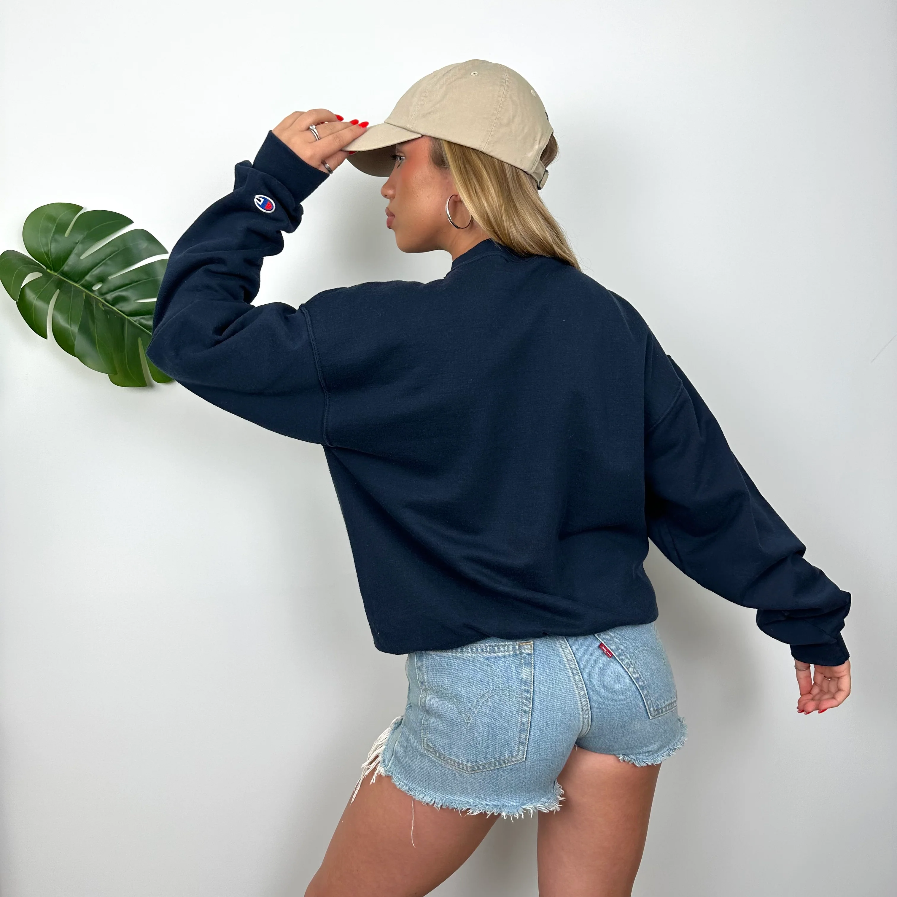 Champion x Harvard Law School RARE Navy Embroidered Spell Out Sweatshirt (M) - Image 4