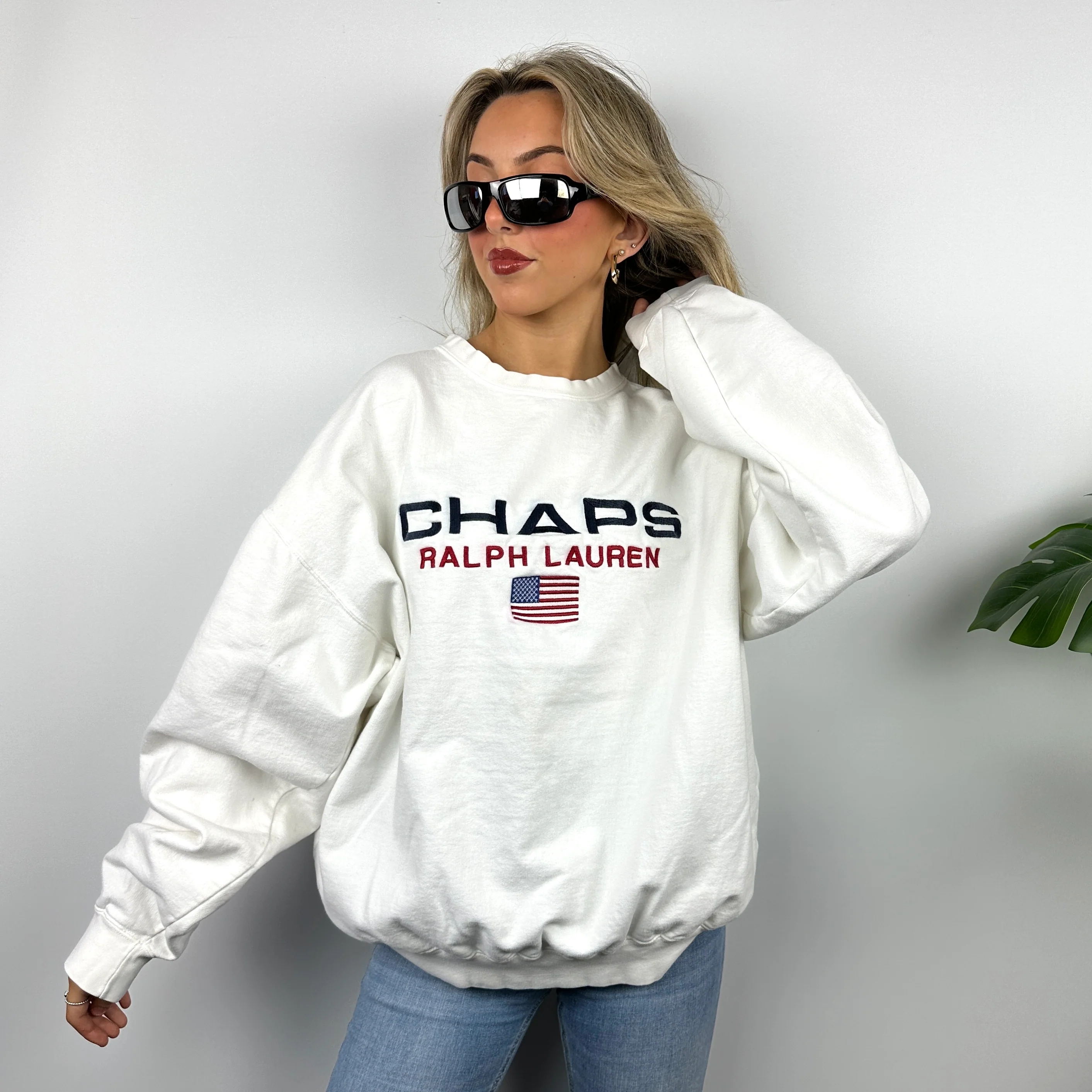 Chaps Ralph Lauren White Embroidered Spell Out Sweatshirt (XL) - Image 7