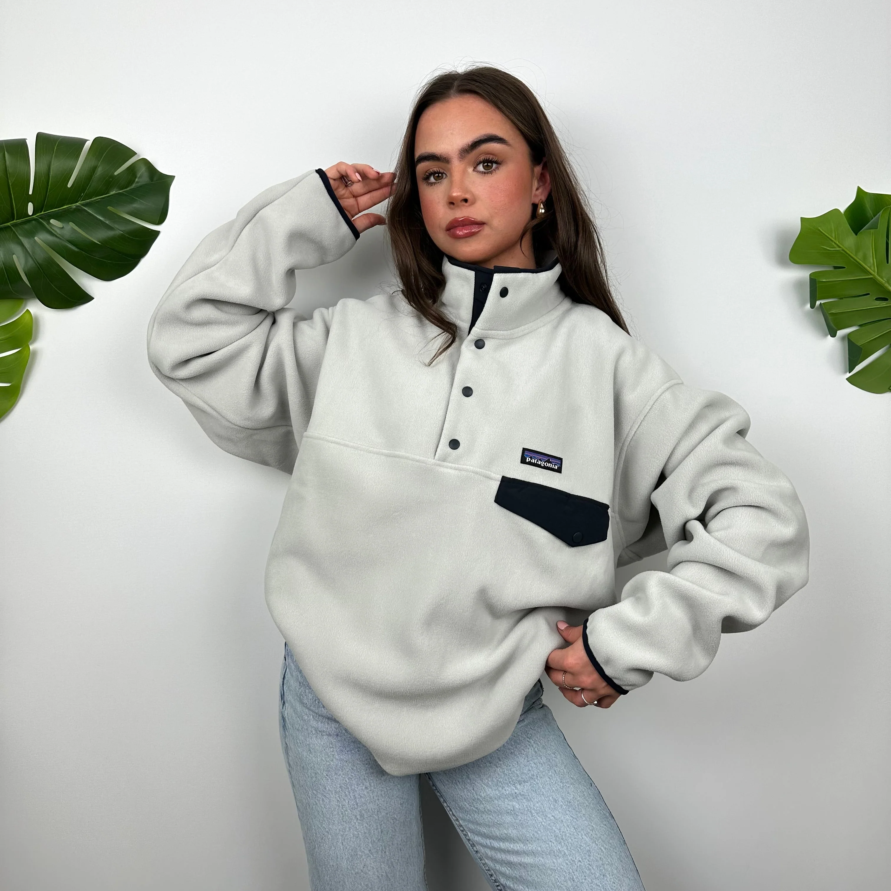 Patagonia Grey Embroidered Spell Out Teddy Bear Fleece Sweatshirt (L) - Image 3