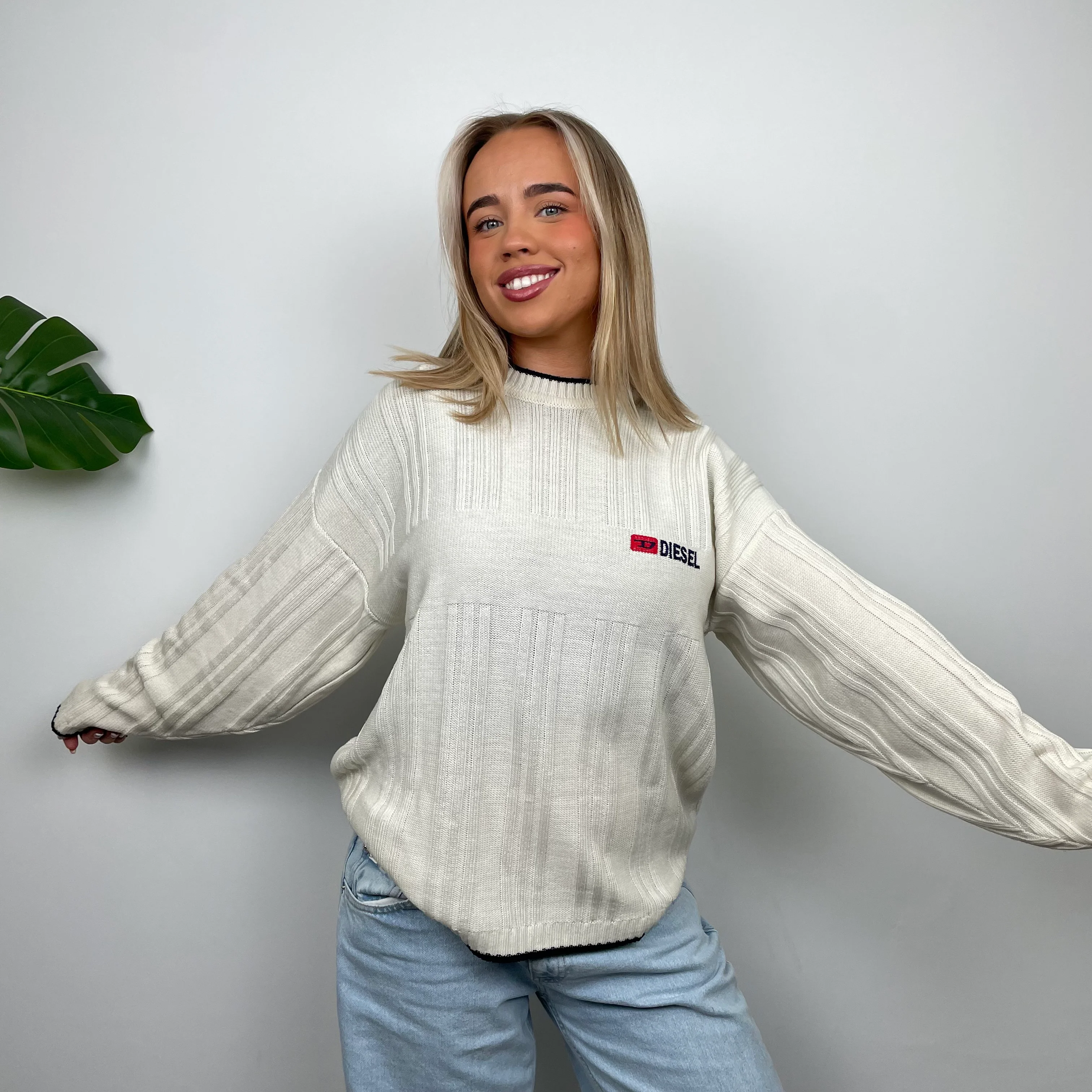 Diesel Cream Spell Out Knitted Sweater (M) - Image 4