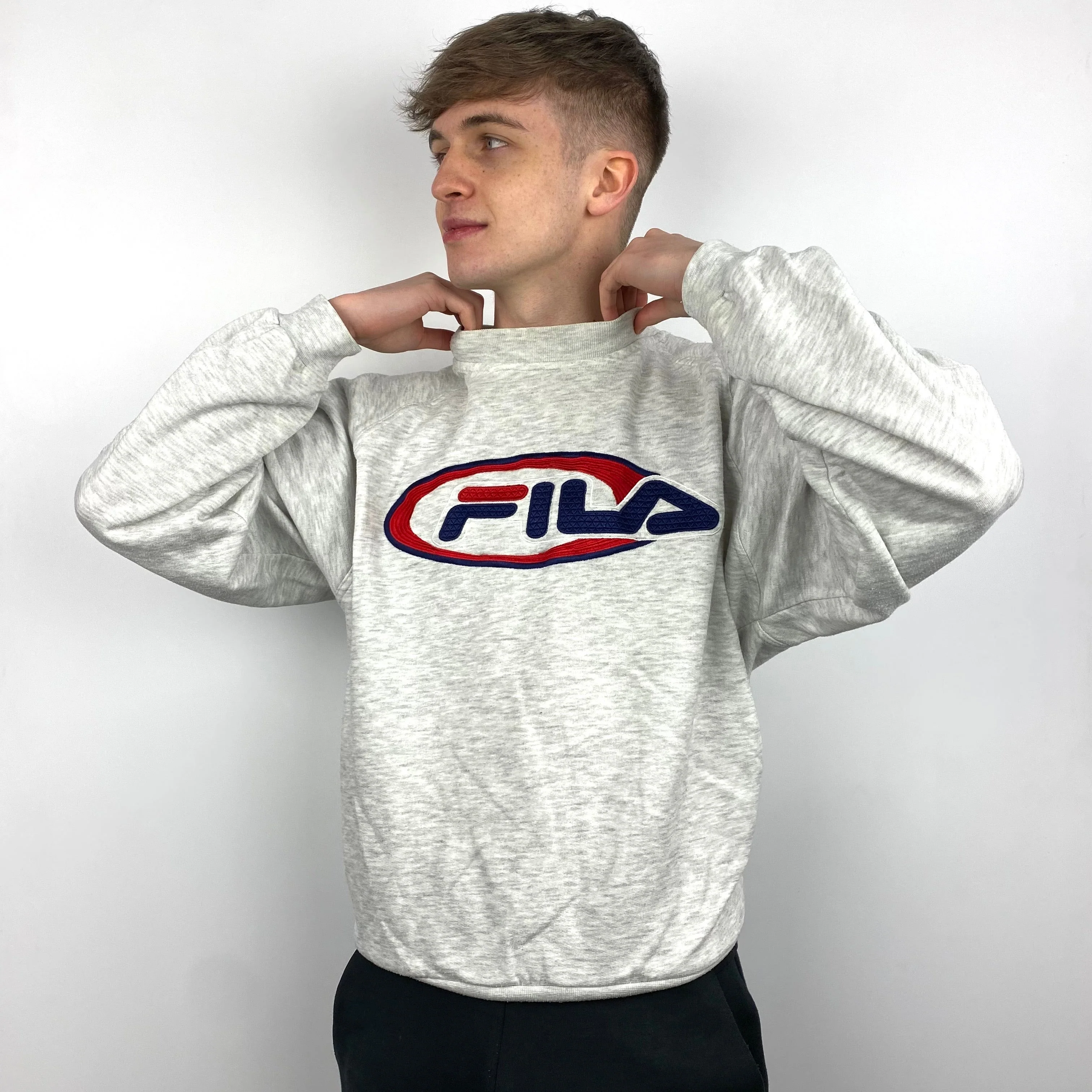 FILA 90s Grey Embroidered Spell Out Sweatshirt (M) - Image 3