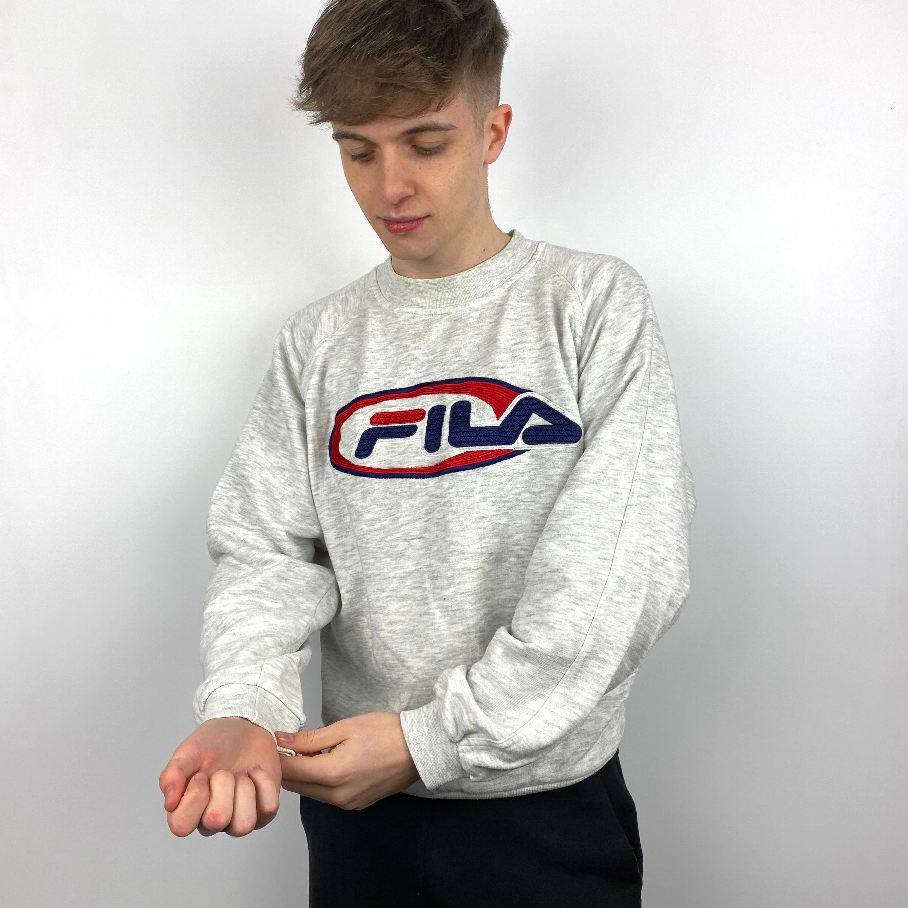 FILA 90s Grey Embroidered Spell Out Sweatshirt (M) - Image 4