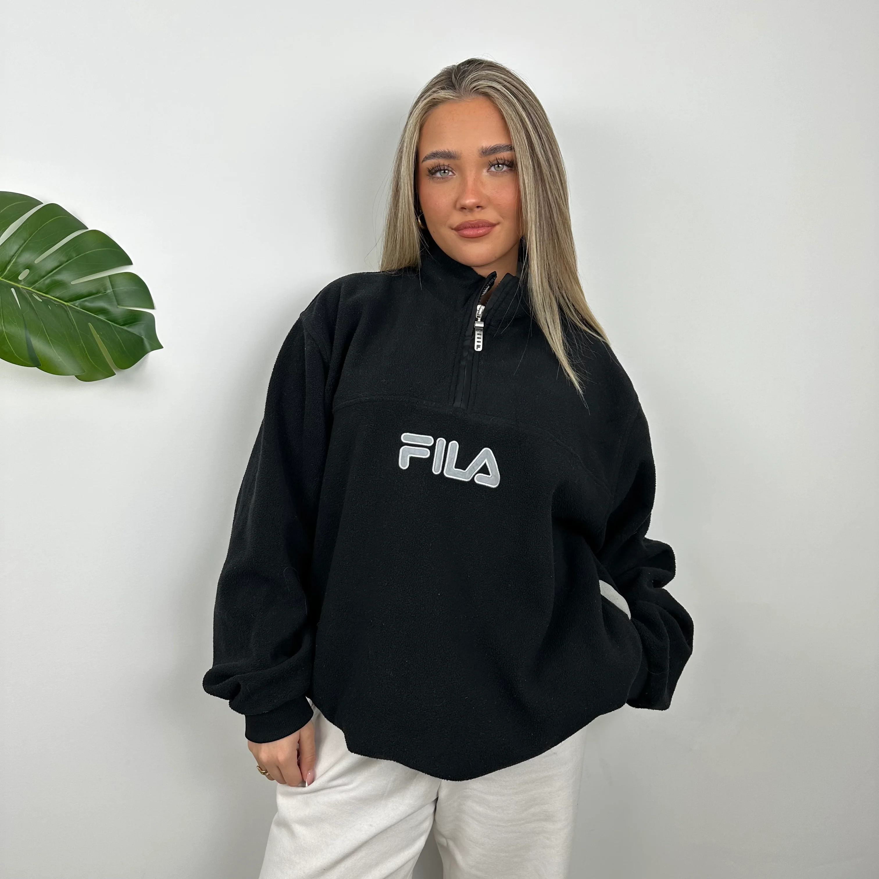 FILA Black Embroidered Spell Out Teddy Bear Fleece Quarter Zip Sweatshirt (XL) - Image 2