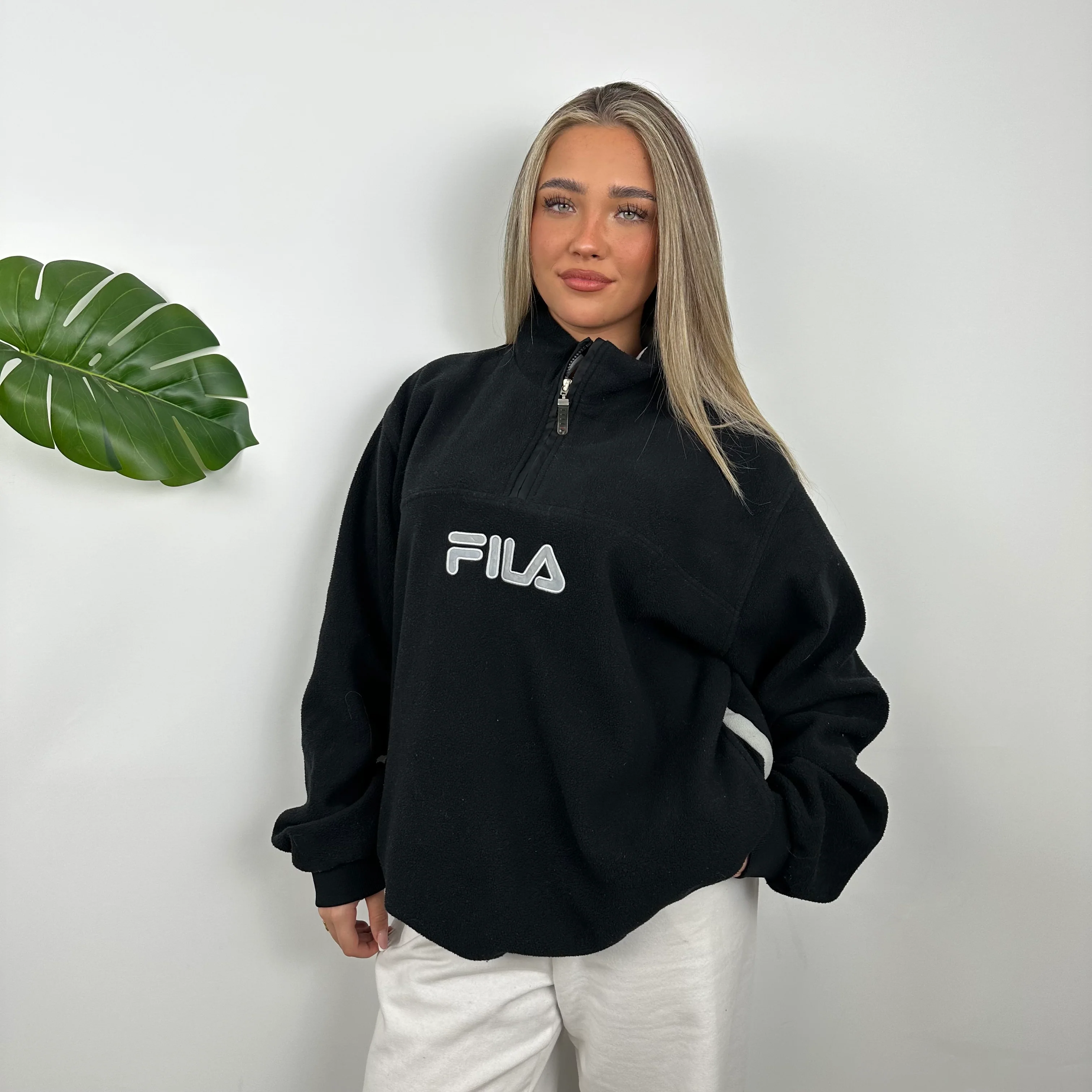 FILA Black Embroidered Spell Out Teddy Bear Fleece Quarter Zip Sweatshirt (XL) - Image 7