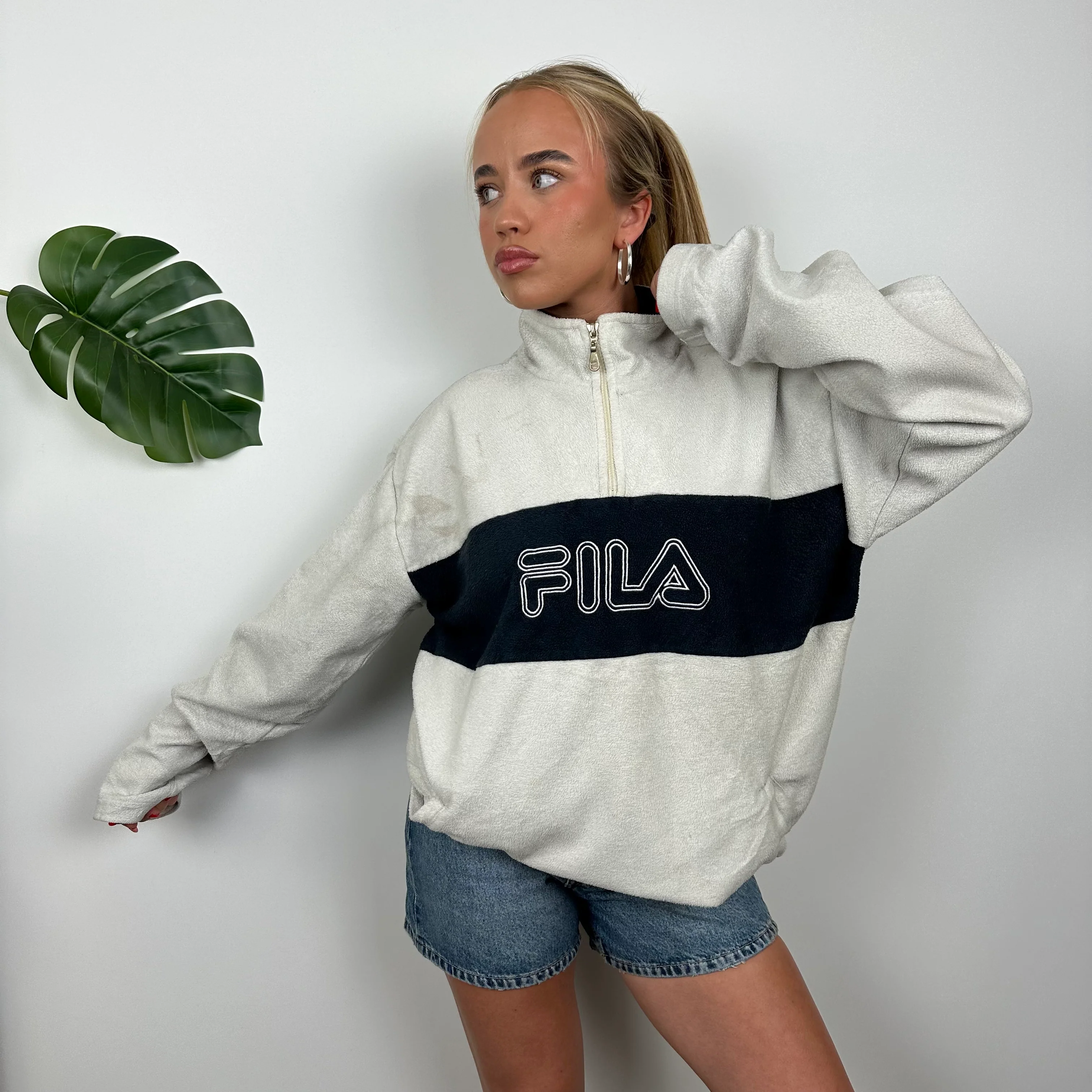 FILA White Embroidered Spell Out Teddy Bear Fleece Quarter Zip Sweatshirt (L) - Image 2