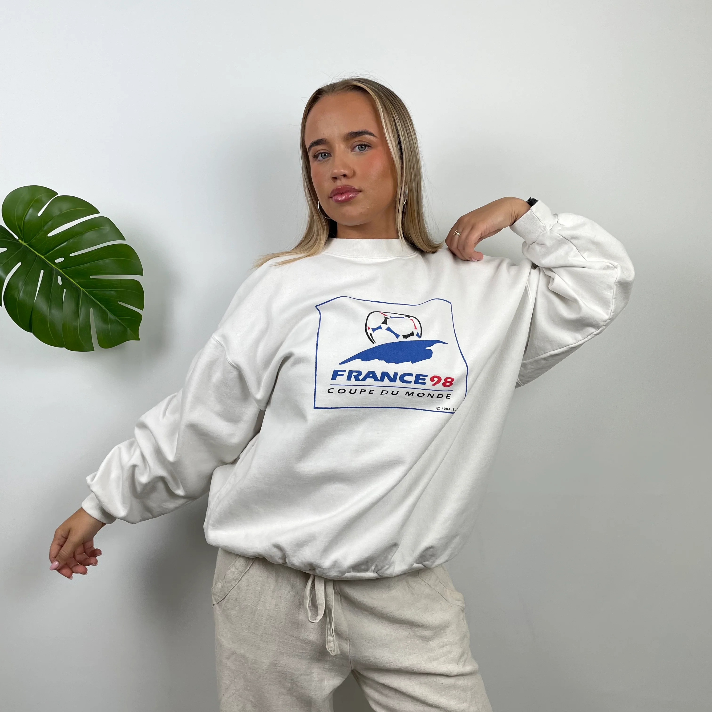 France World Cup 1998 RARE White Embroidered Spell Out Sweatshirt (L)