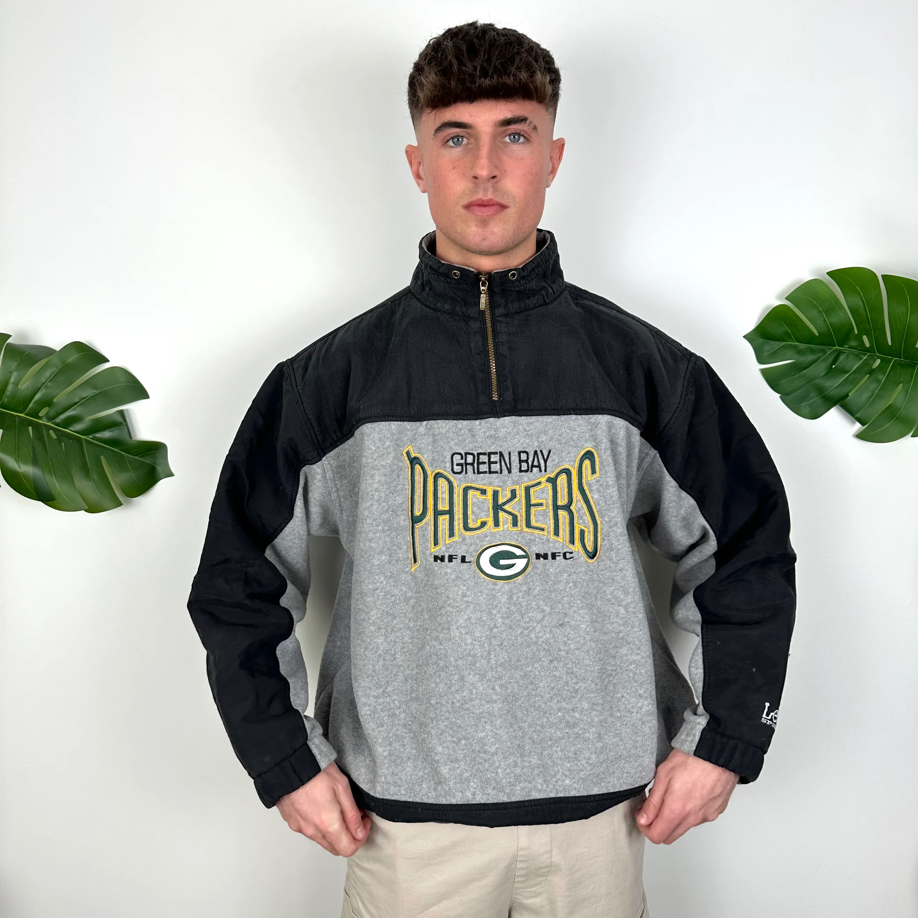 Green Bay Packers RARE Black & Grey Embroidered Spell Out Quarter Zip Sweatshirt (L) - Image 2