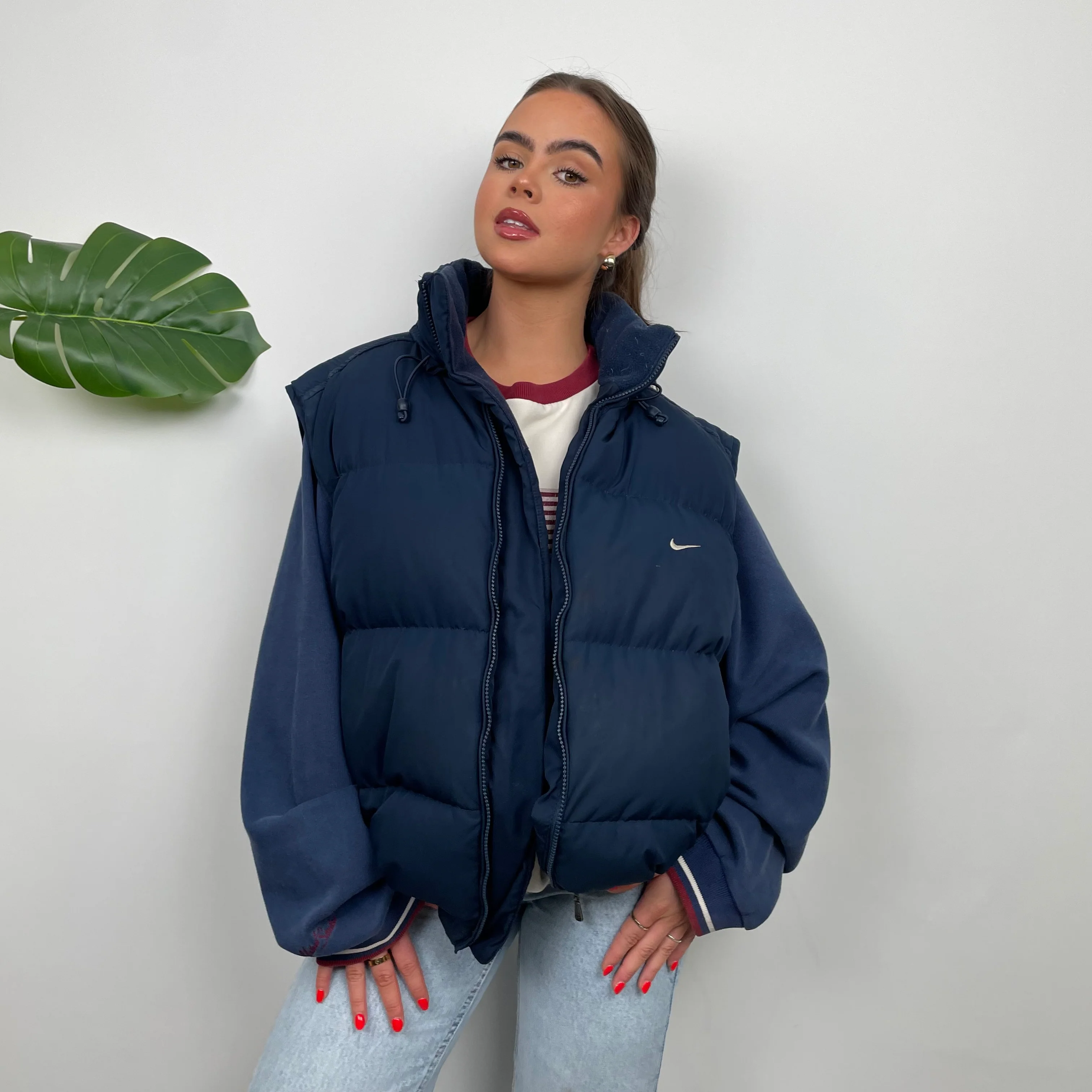 Nike Navy Embroidered Swoosh Puffer Gilet (XL) - Image 2