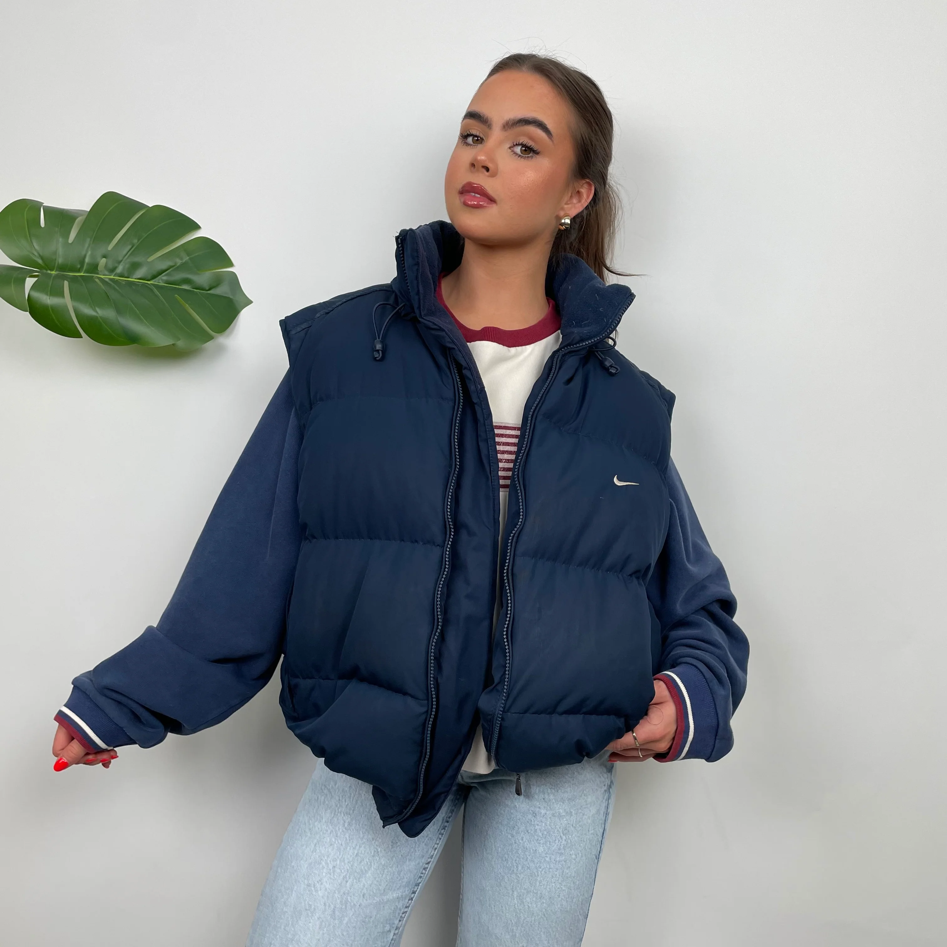Nike Navy Embroidered Swoosh Puffer Gilet (XL) - Image 9
