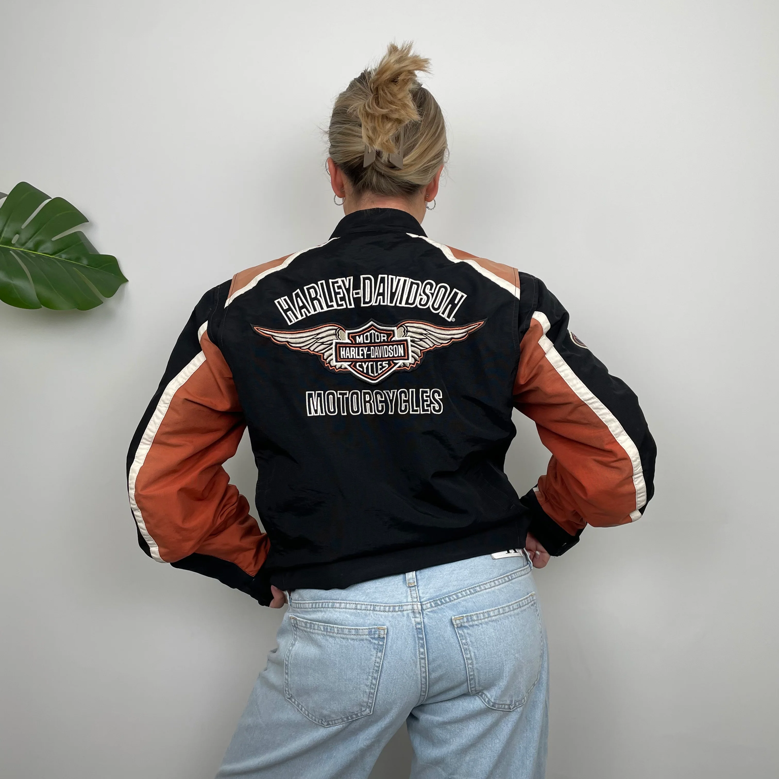 Harley Davidson Black Embroidered Spell Out Heavyweight Jacket (M) - Image 4