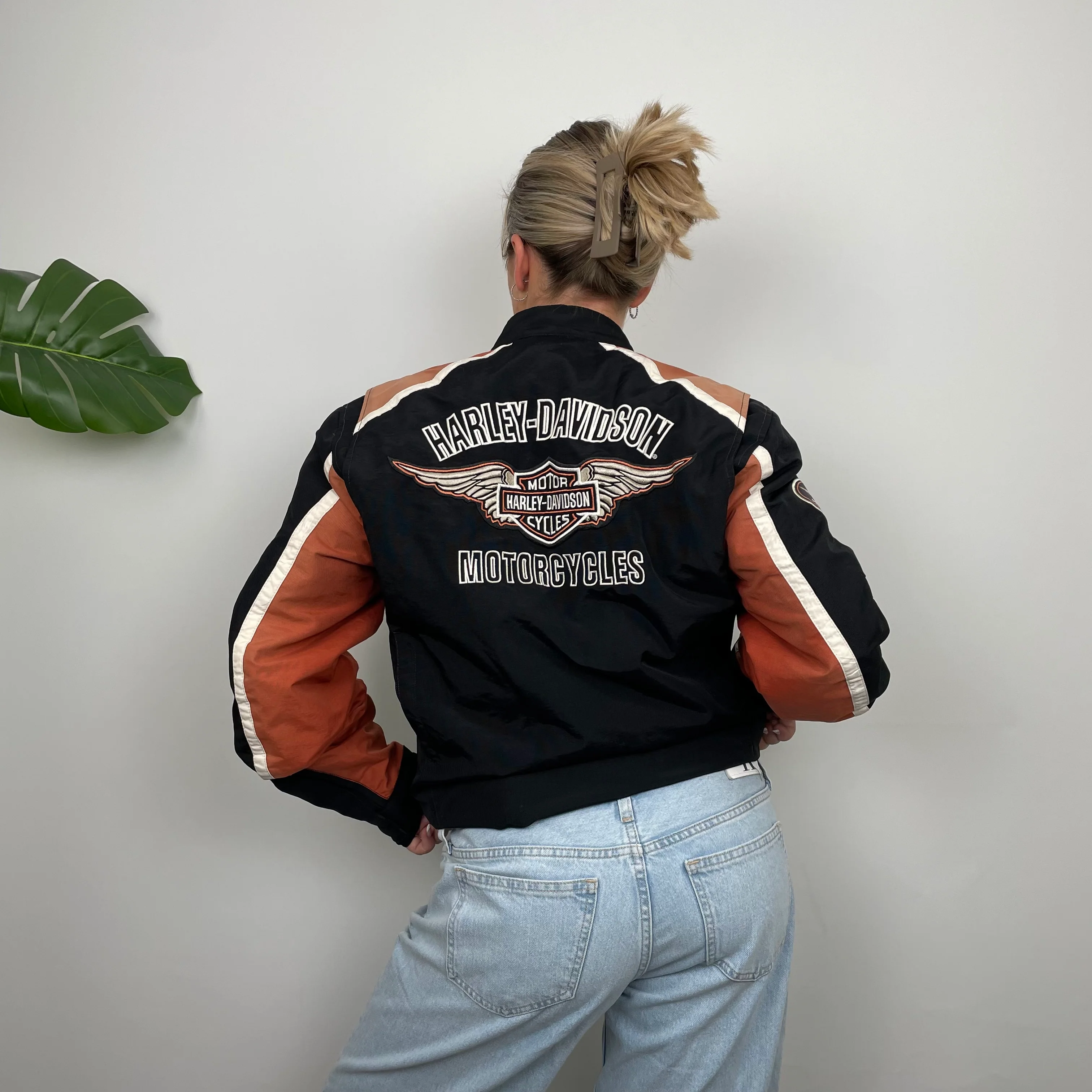 Harley Davidson Black Embroidered Spell Out Heavyweight Jacket (M) - Image 5