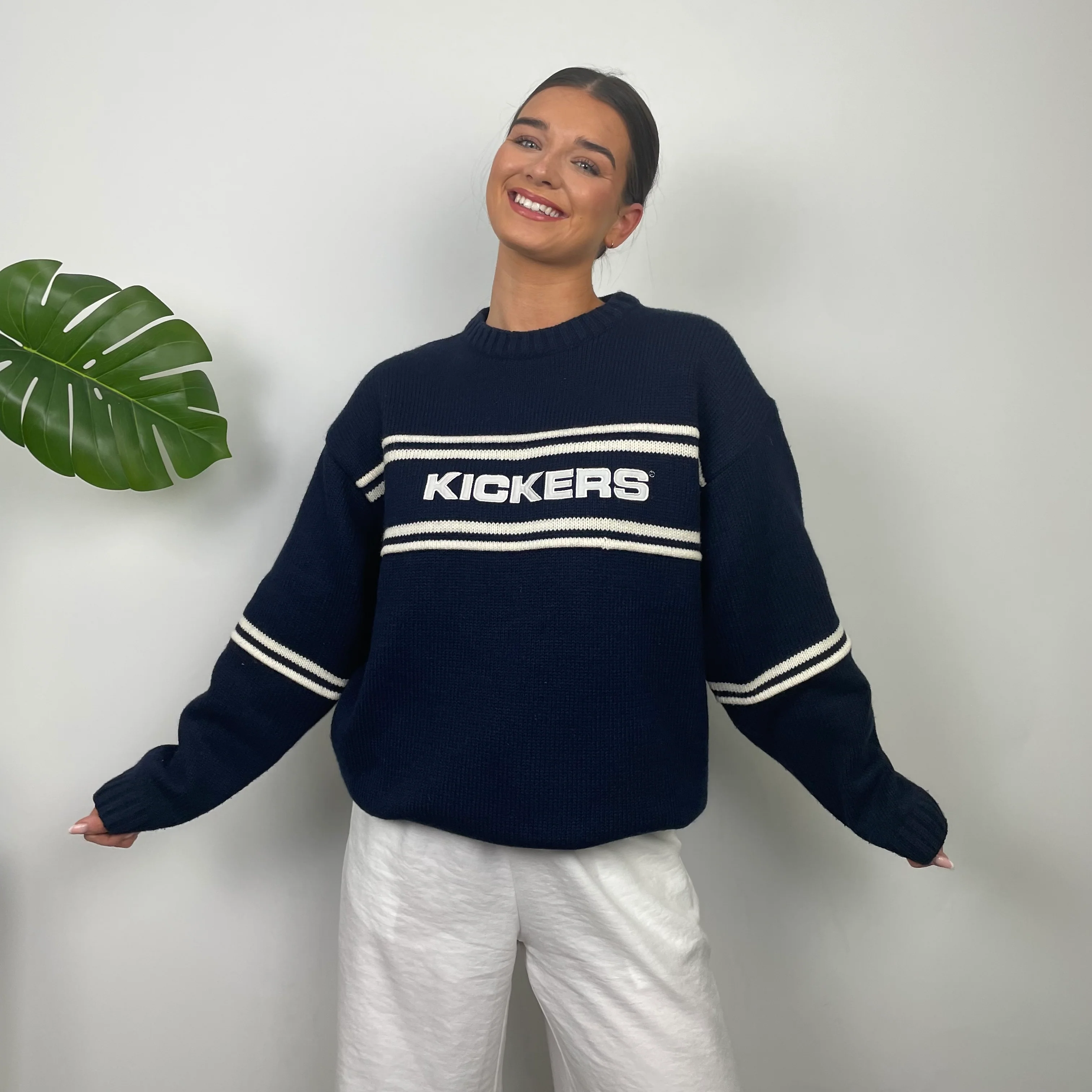 Kickers RARE Navy & Cream Embroidered Spell Out Knitted Sweater (L) - Image 3
