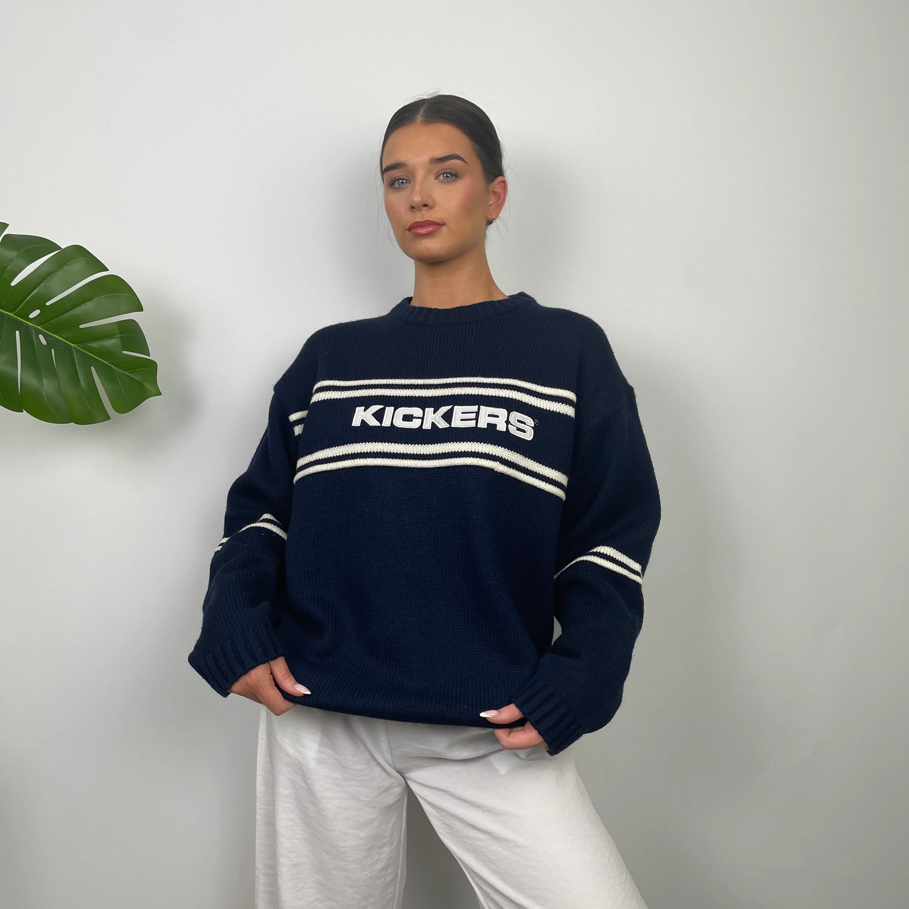 Kickers RARE Navy & Cream Embroidered Spell Out Knitted Sweater (L) - Image 4
