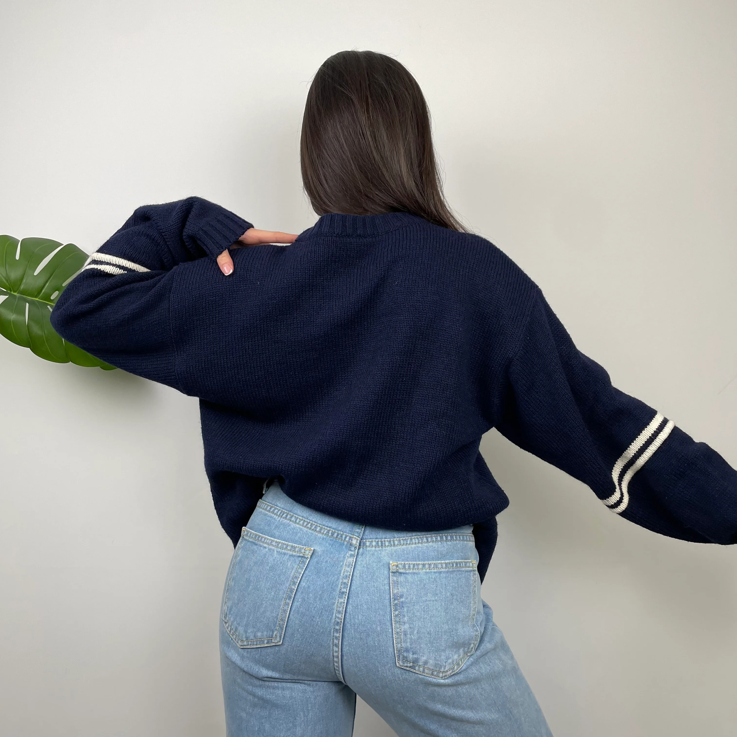 Kickers RARE Navy & Cream Embroidered Spell Out Knitted Sweater (L) - Image 5