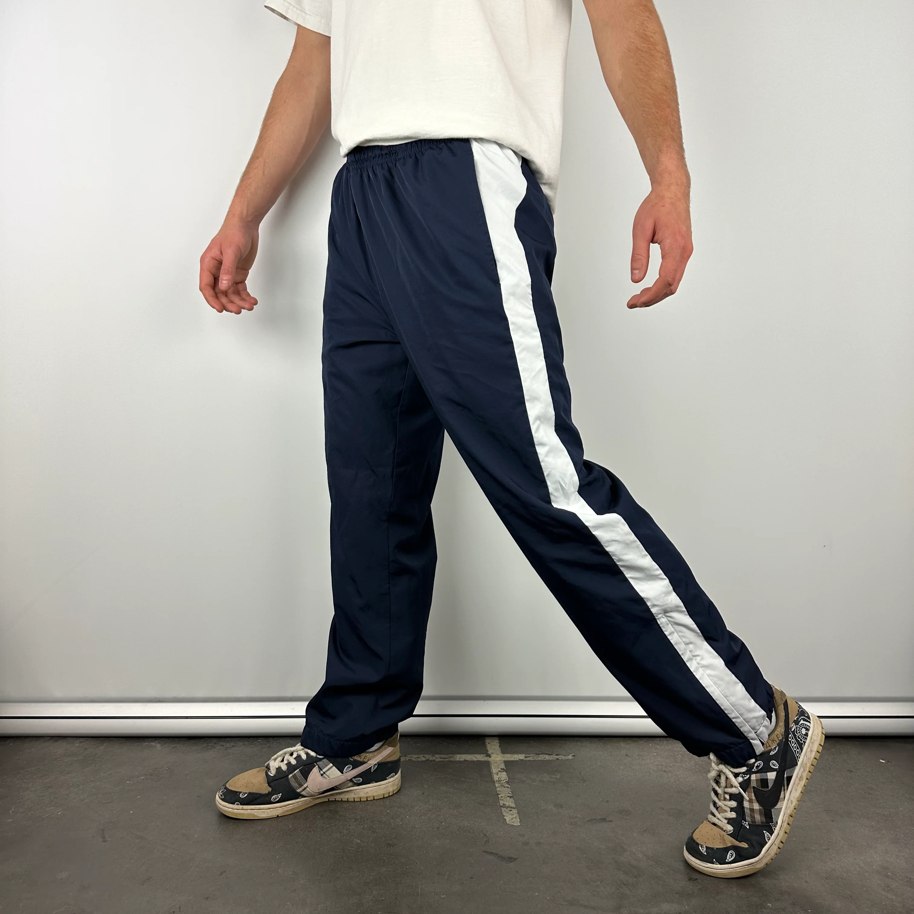 Lacoste Navy Embroidered Logo Track Pants (XL) - Image 4