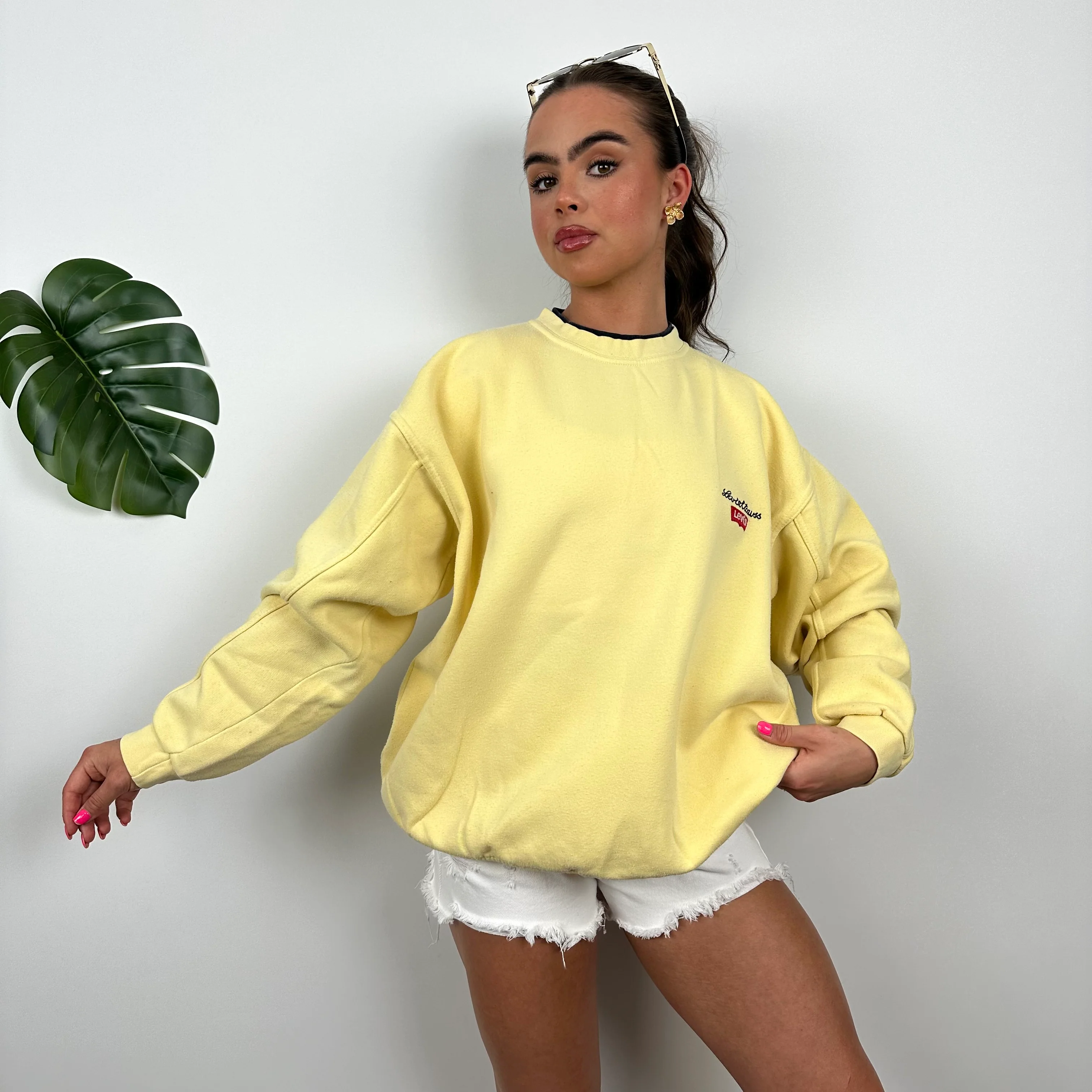 Levi’s Yellow Embroidered Spell Out Sweatshirt (L) - Image 6