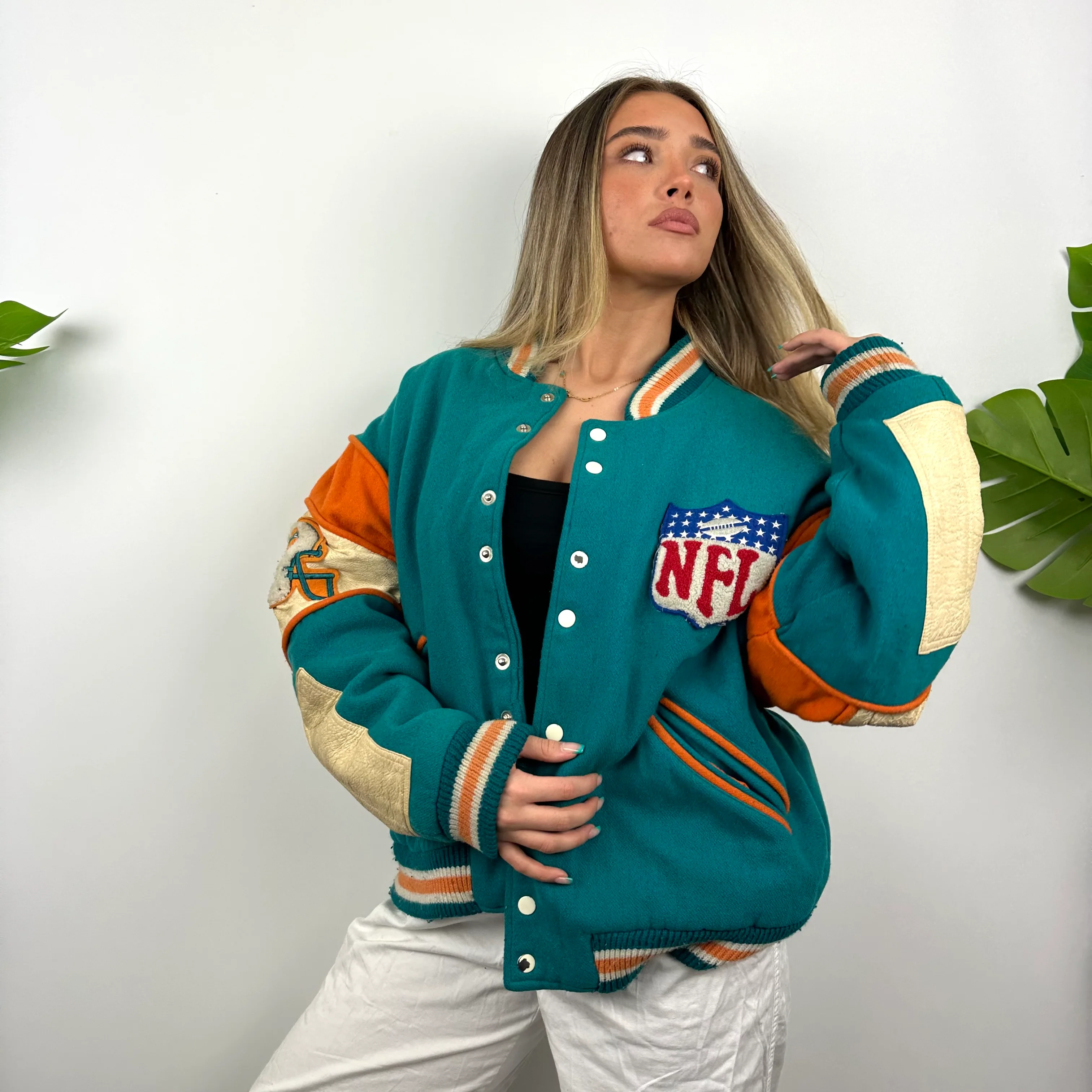 Miami Dolphins NFL ULTRA RARE Blue Heavyweight Jacket as worn by Alix Earle (L) - Image 5