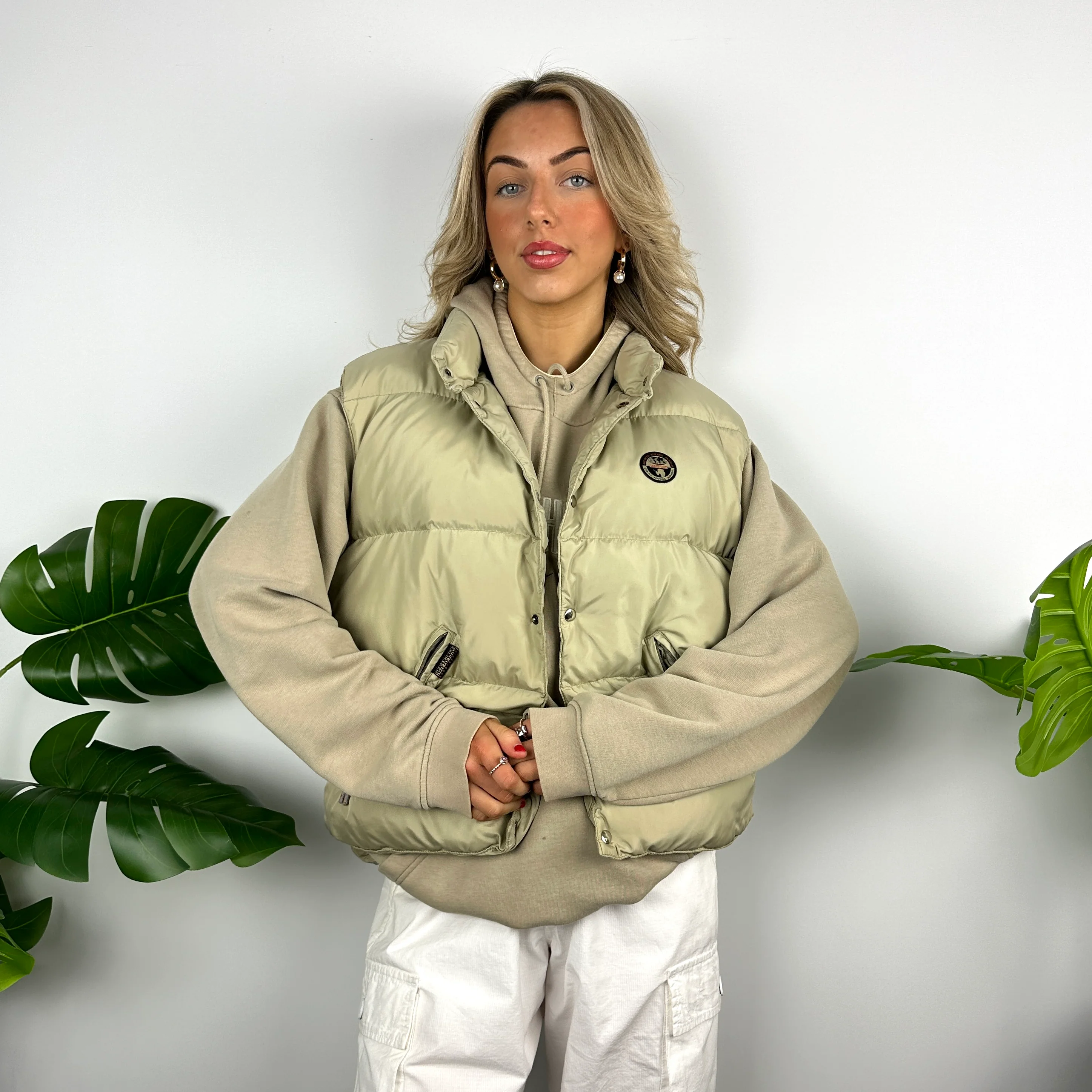 Napapijri Cream Embroidered Logo Puffer Gilet (M) - Image 3