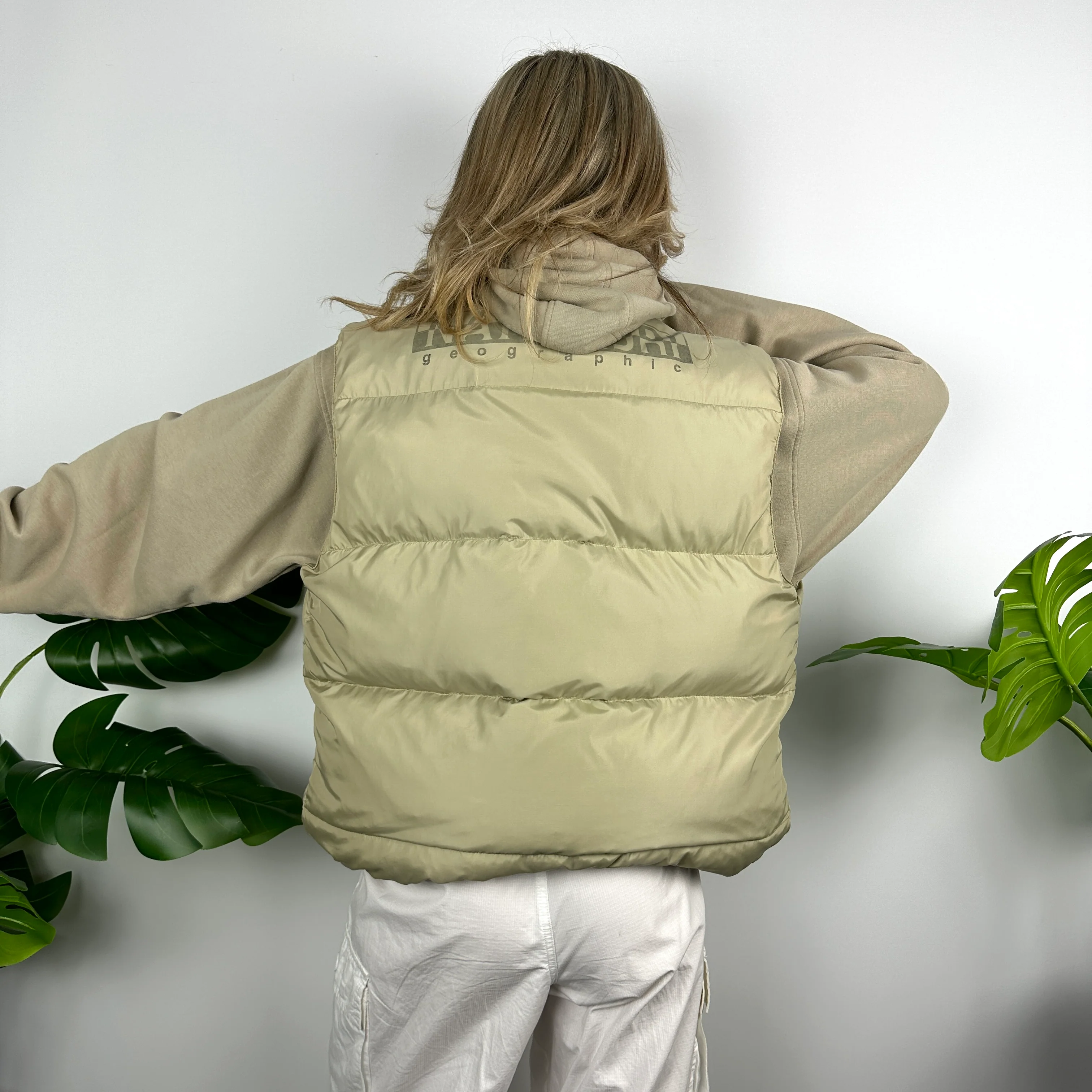 Napapijri Cream Embroidered Logo Puffer Gilet (M) - Image 4