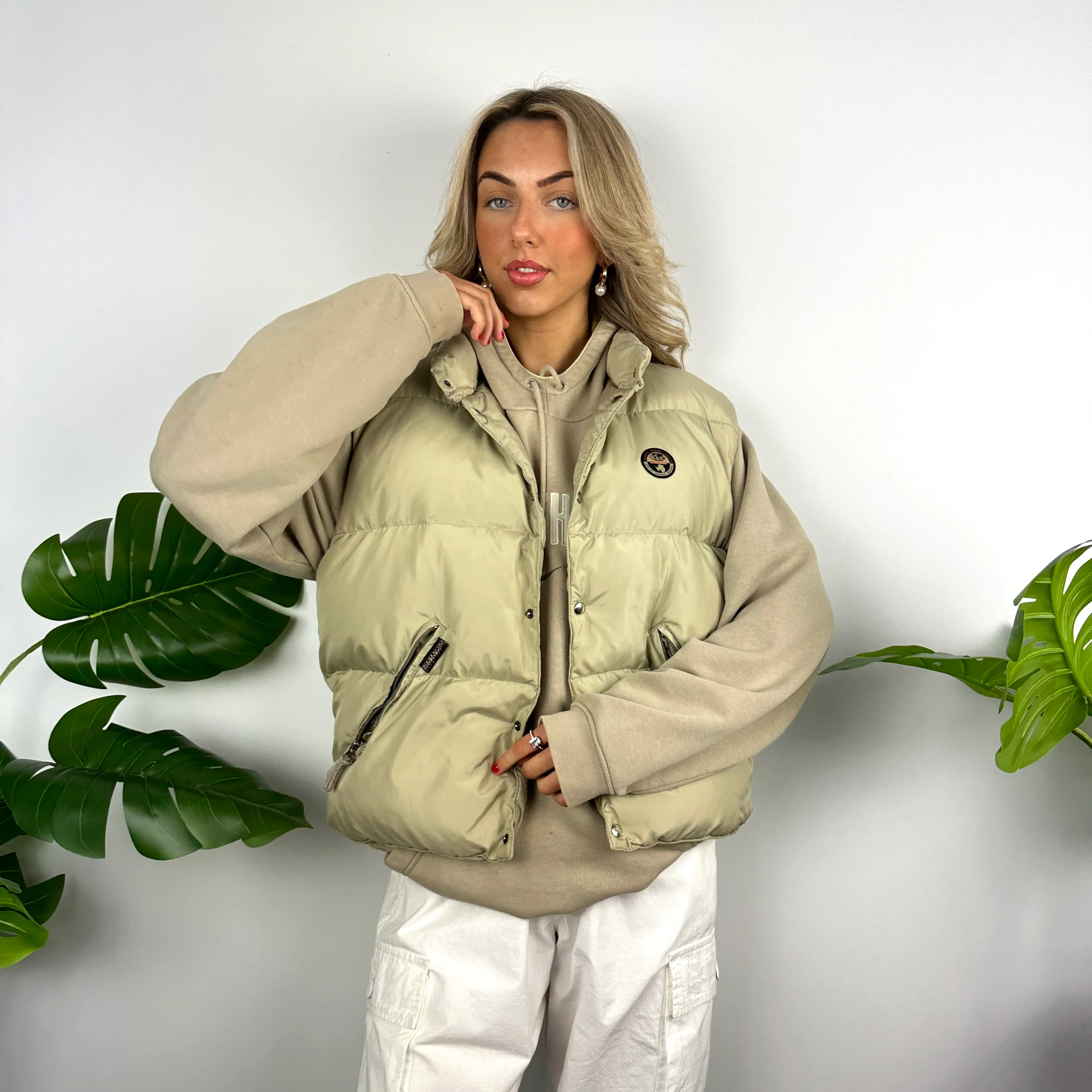 Napapijri Cream Embroidered Logo Puffer Gilet (M) - Image 5