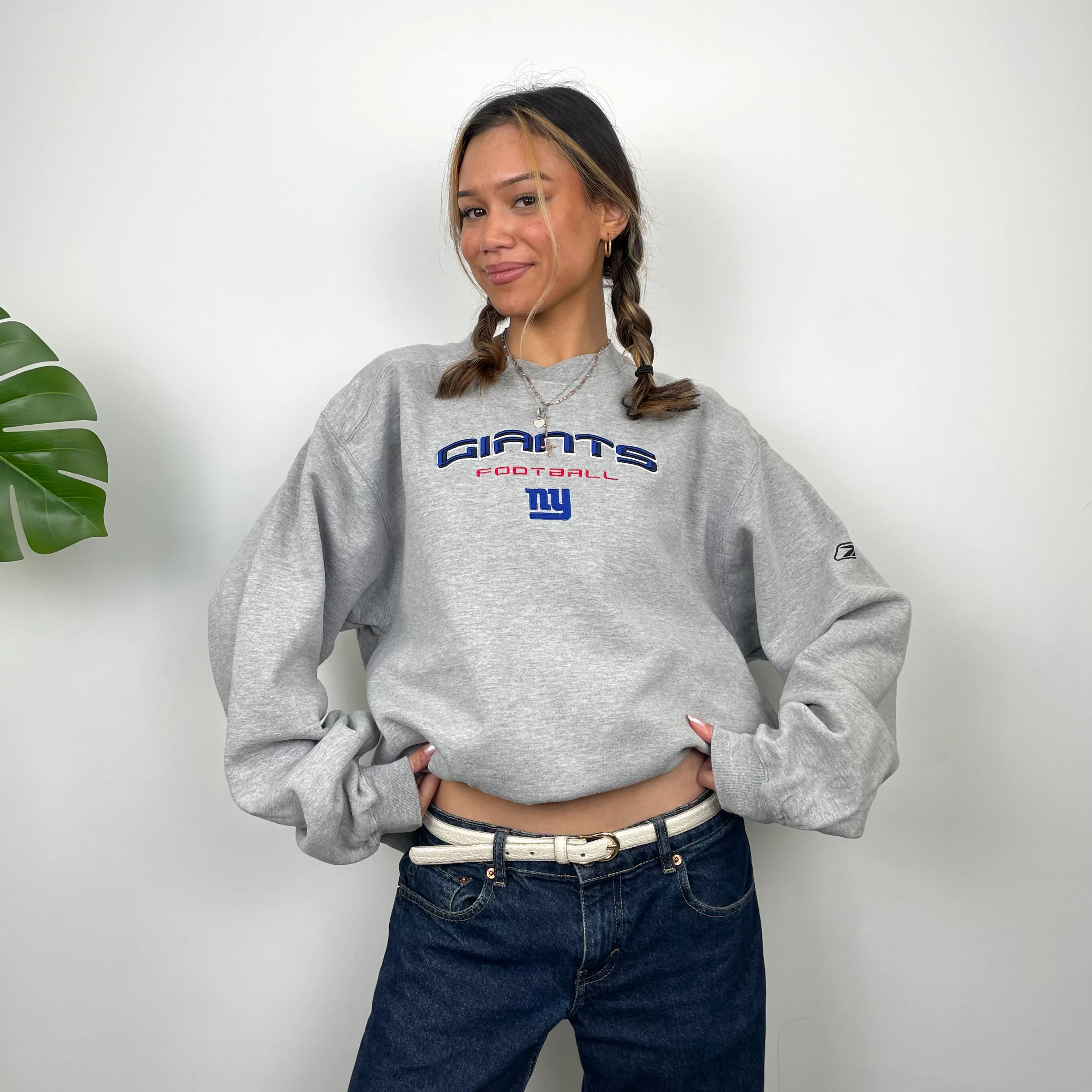 New York Giants Grey Embroidered Spell Out Sweatshirt (L)