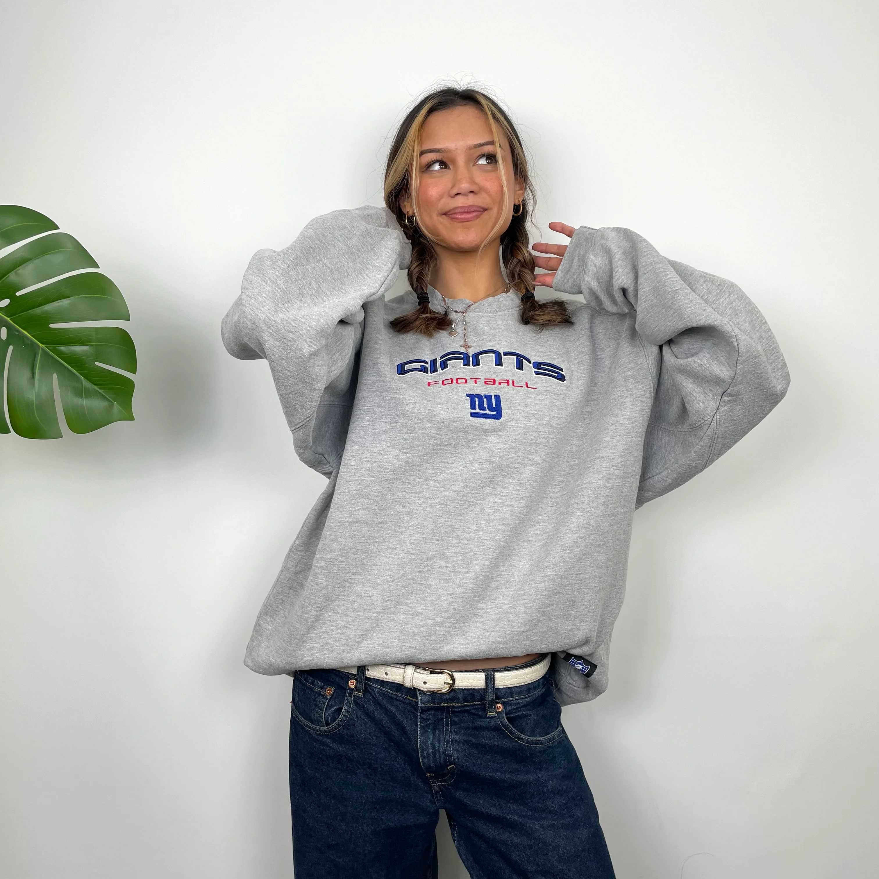 New York Giants Grey Embroidered Spell Out Sweatshirt (L) - Image 2