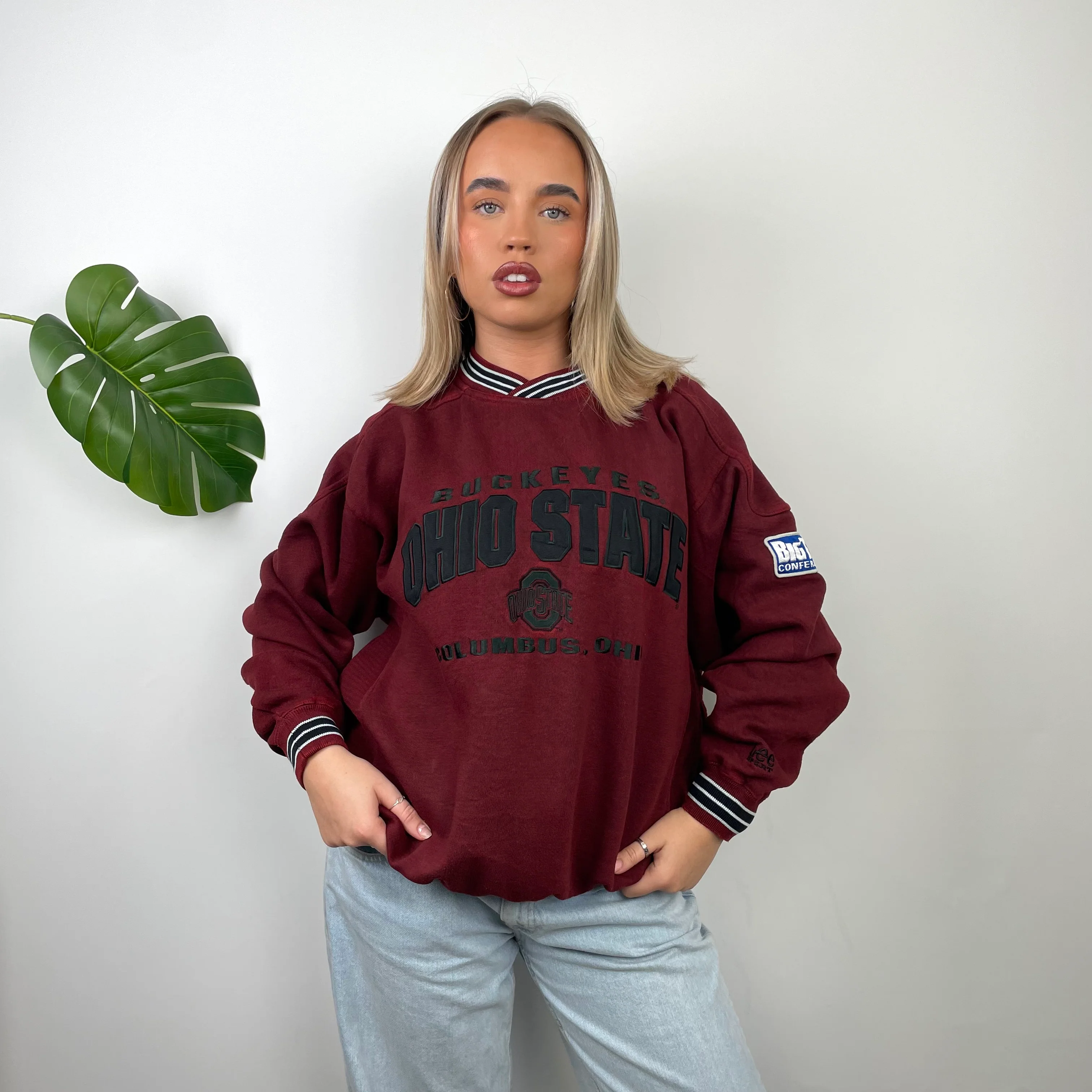 NFL Ohio State Red Embroidered Spell Out Sweatshirt (L)