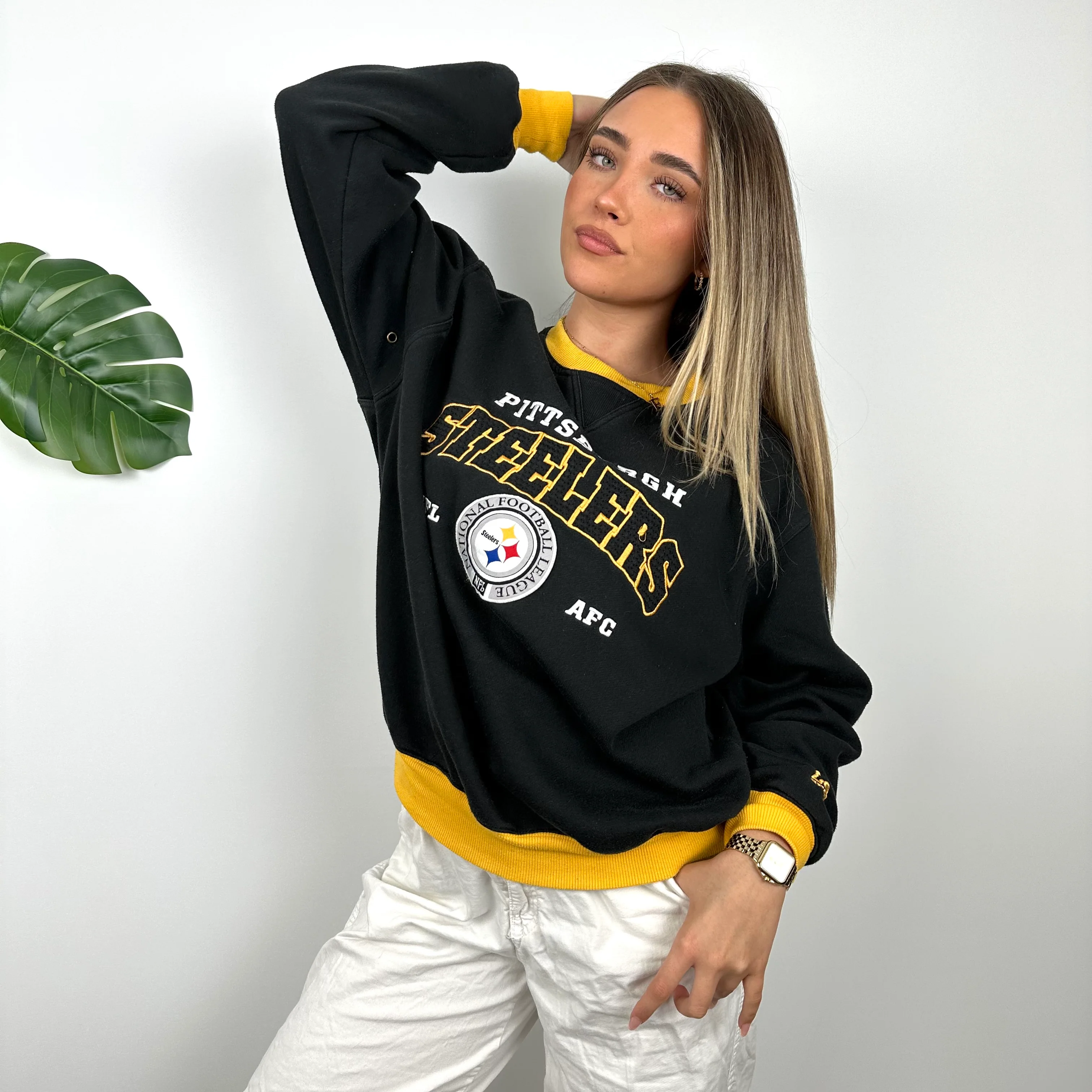 NFL Pittsburgh Steelers Black Embroidered Spell Out Sweatshirt (M) - Image 3