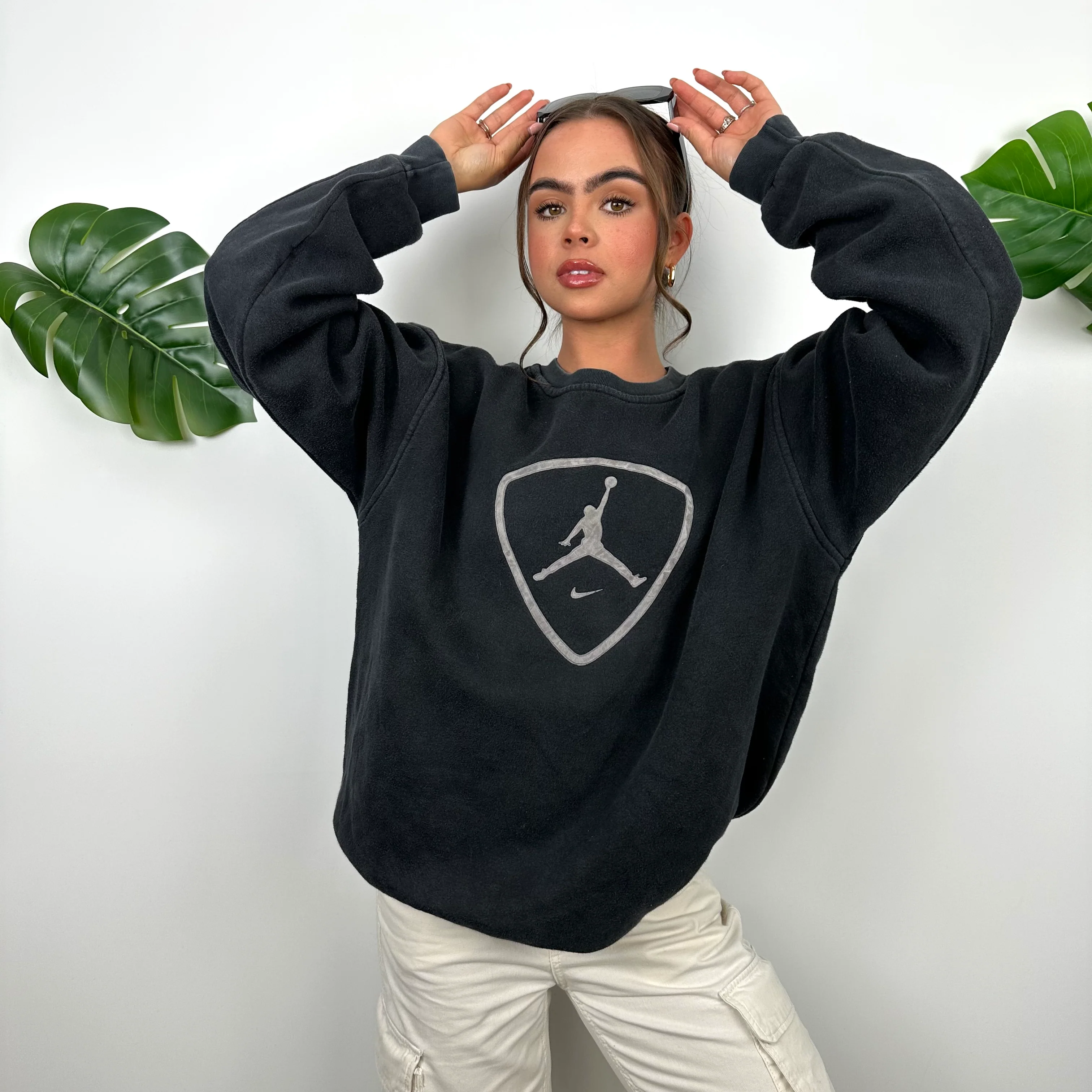 Nike Air Jordan Black Embroidered Logo Sweatshirt (L) - Image 4