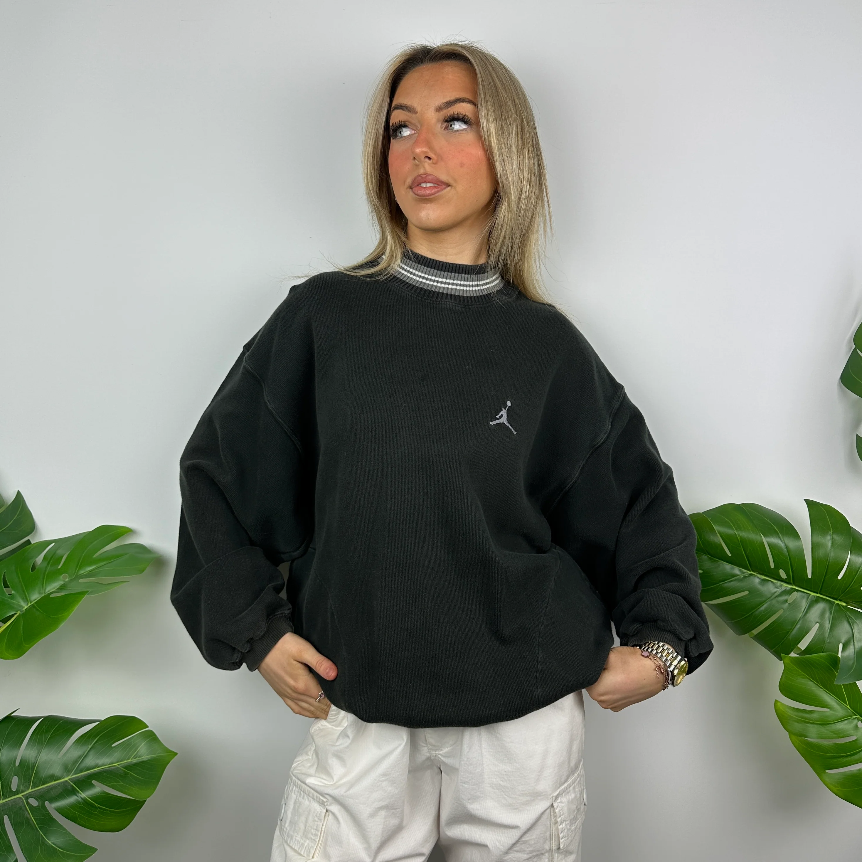 Nike Air Jordan Black Embroidered Logo Sweatshirt (L) - Image 2