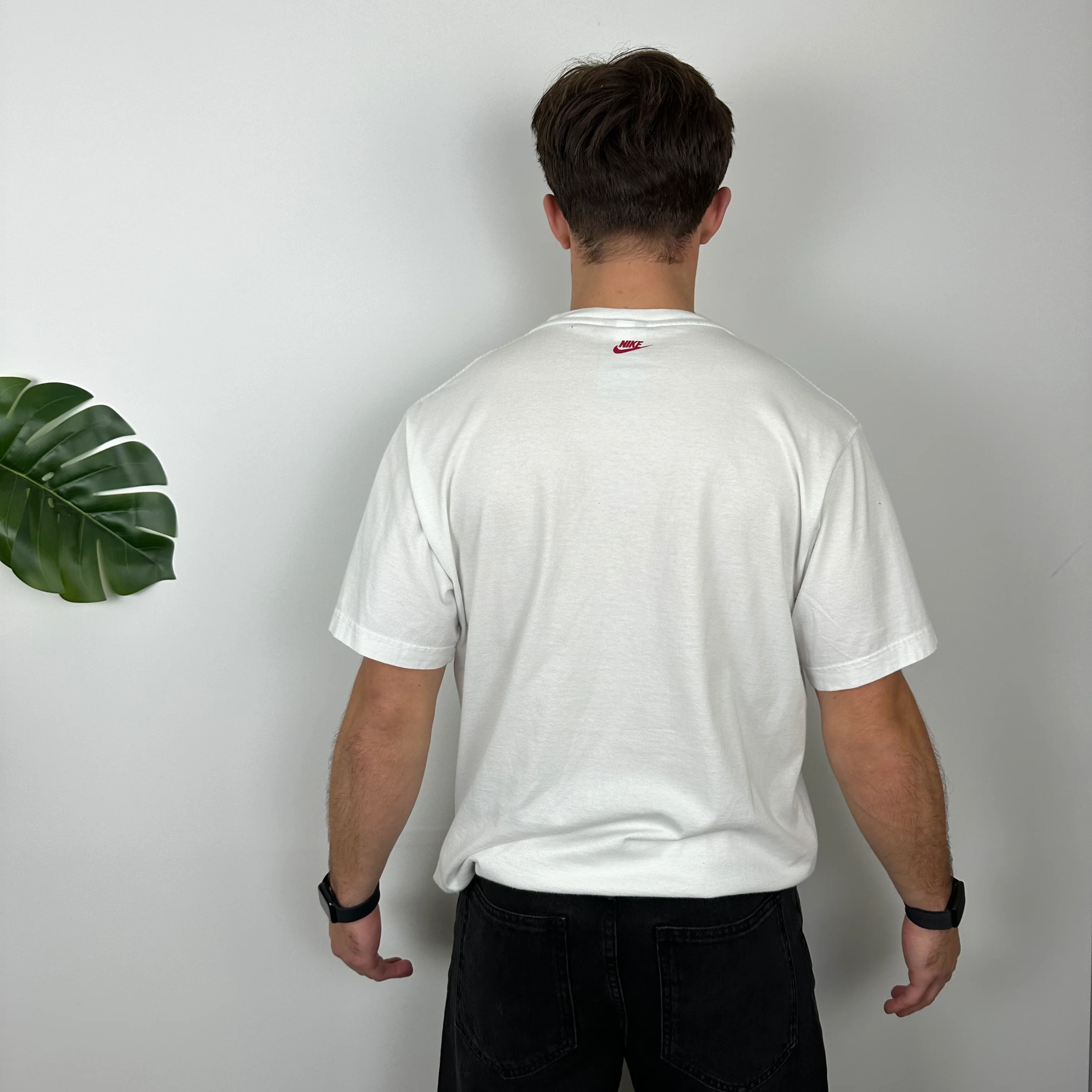 Nike Air Max White Spell Out T Shirt (L) - Image 4