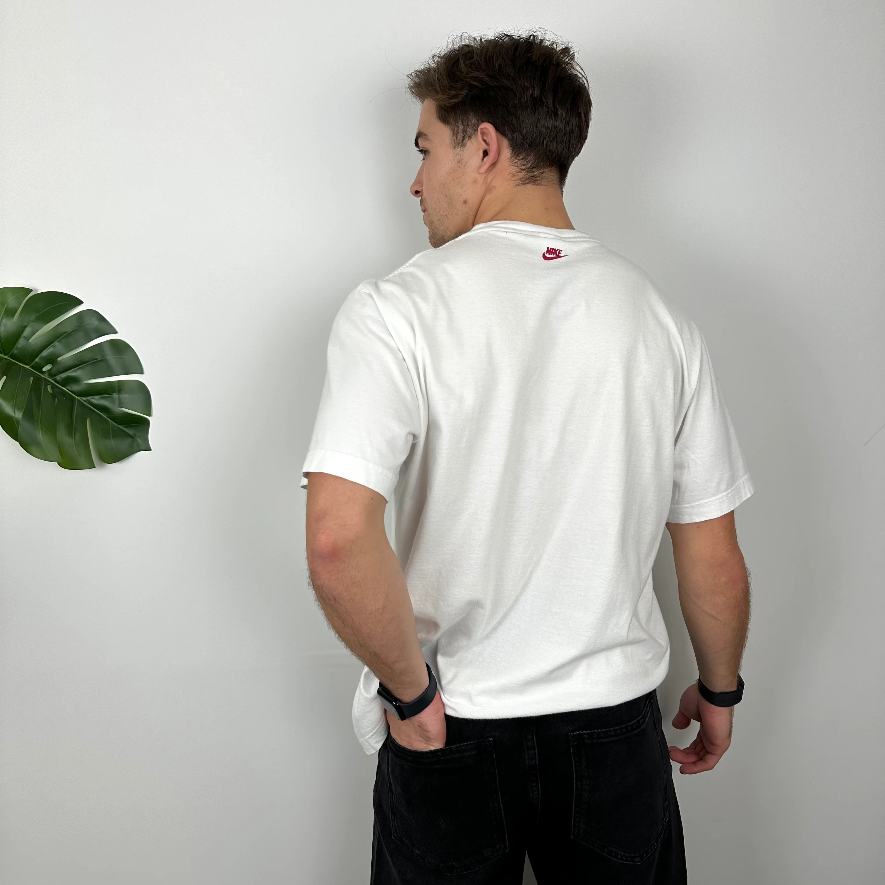 Nike Air Max White Spell Out T Shirt (L) - Image 5