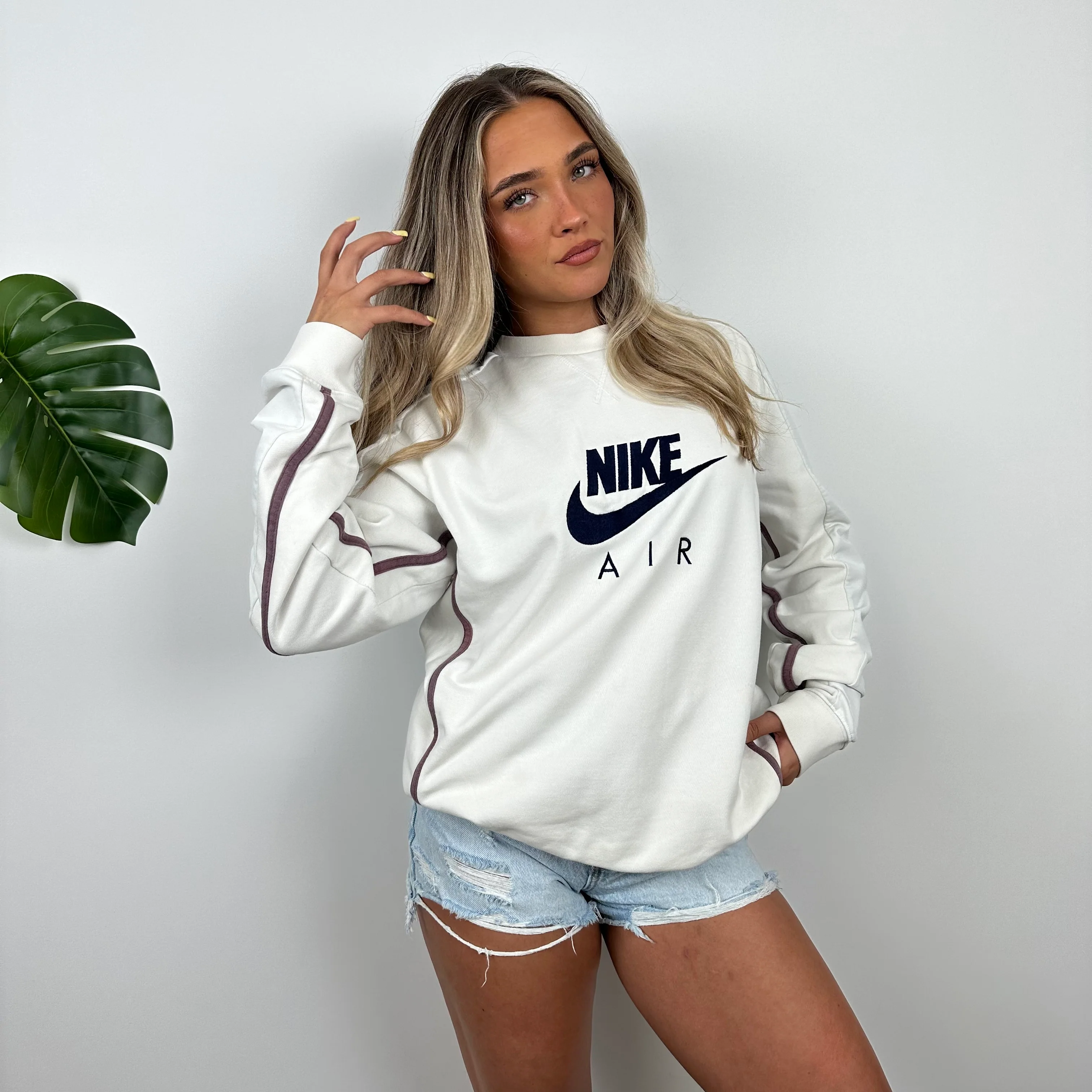 Nike Air White Embroidered Spell Out Sweatshirt (M) - Image 3