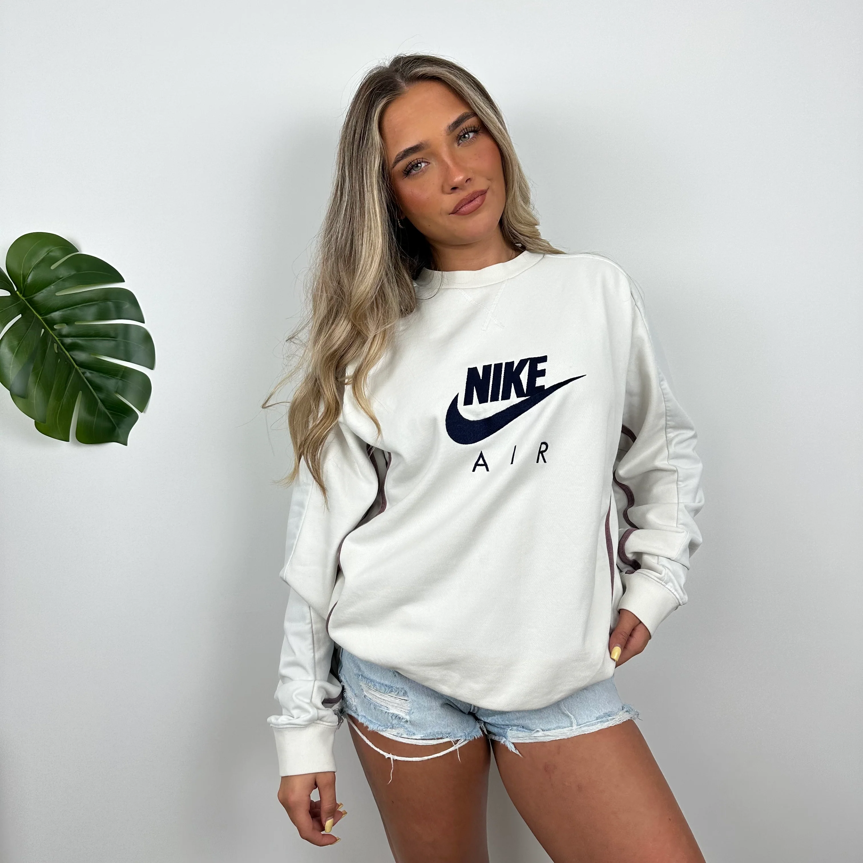 Nike Air White Embroidered Spell Out Sweatshirt (M) - Image 4
