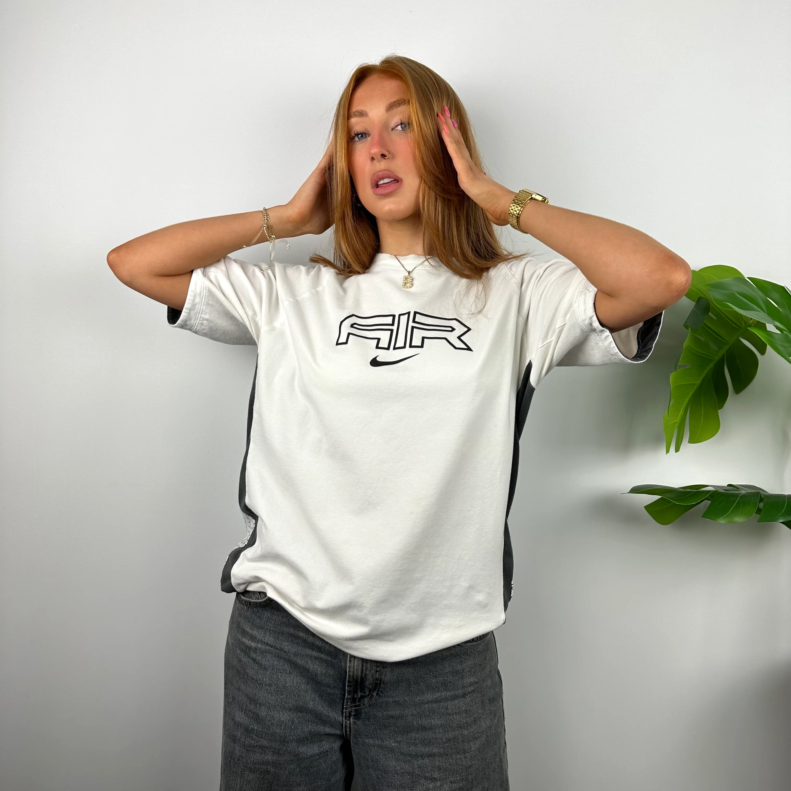Nike Air White Spell Out T Shirt (M) - Image 3