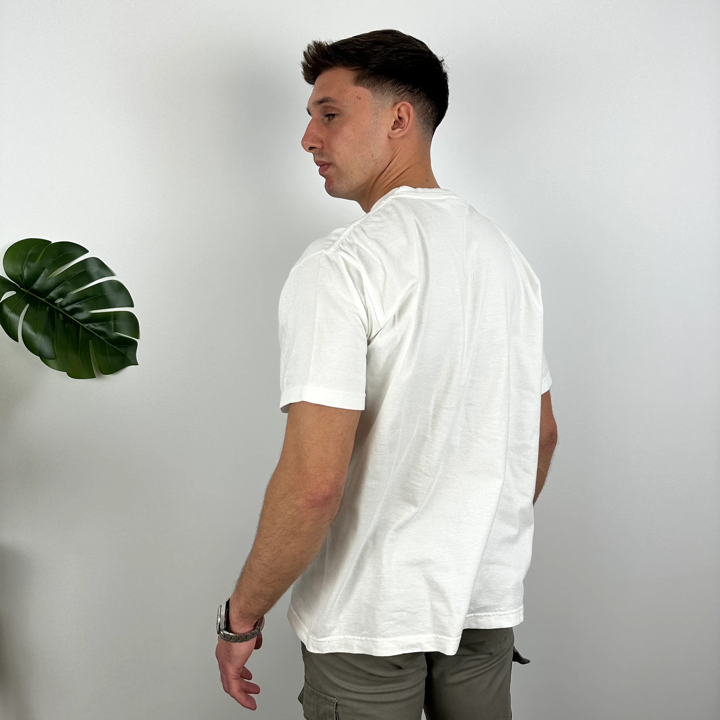 Nike Air White Embroidered Spell Out T Shirt (L) - Image 7