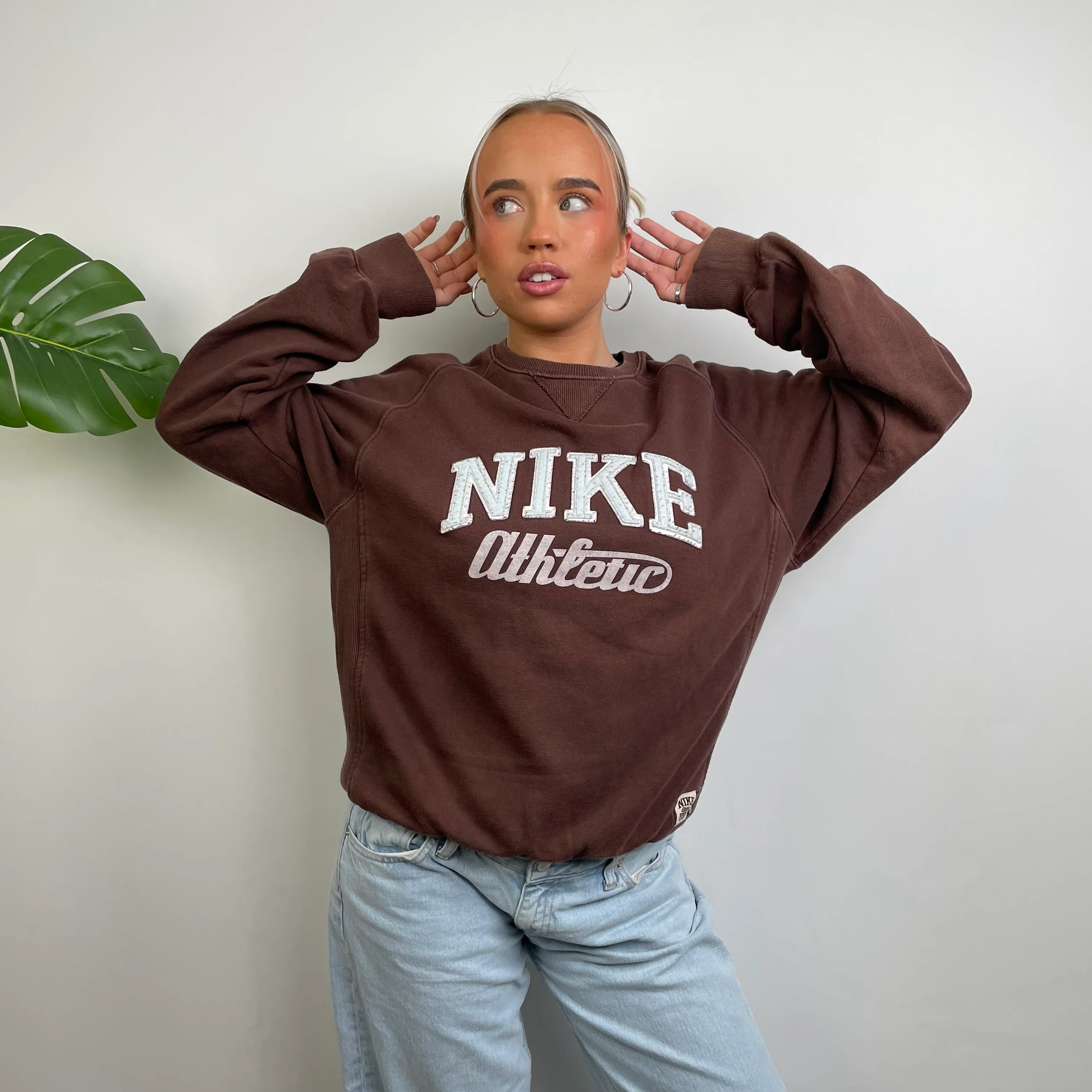 Nike Athletic Brown Embroidered Spell Out Sweatshirt (M)
