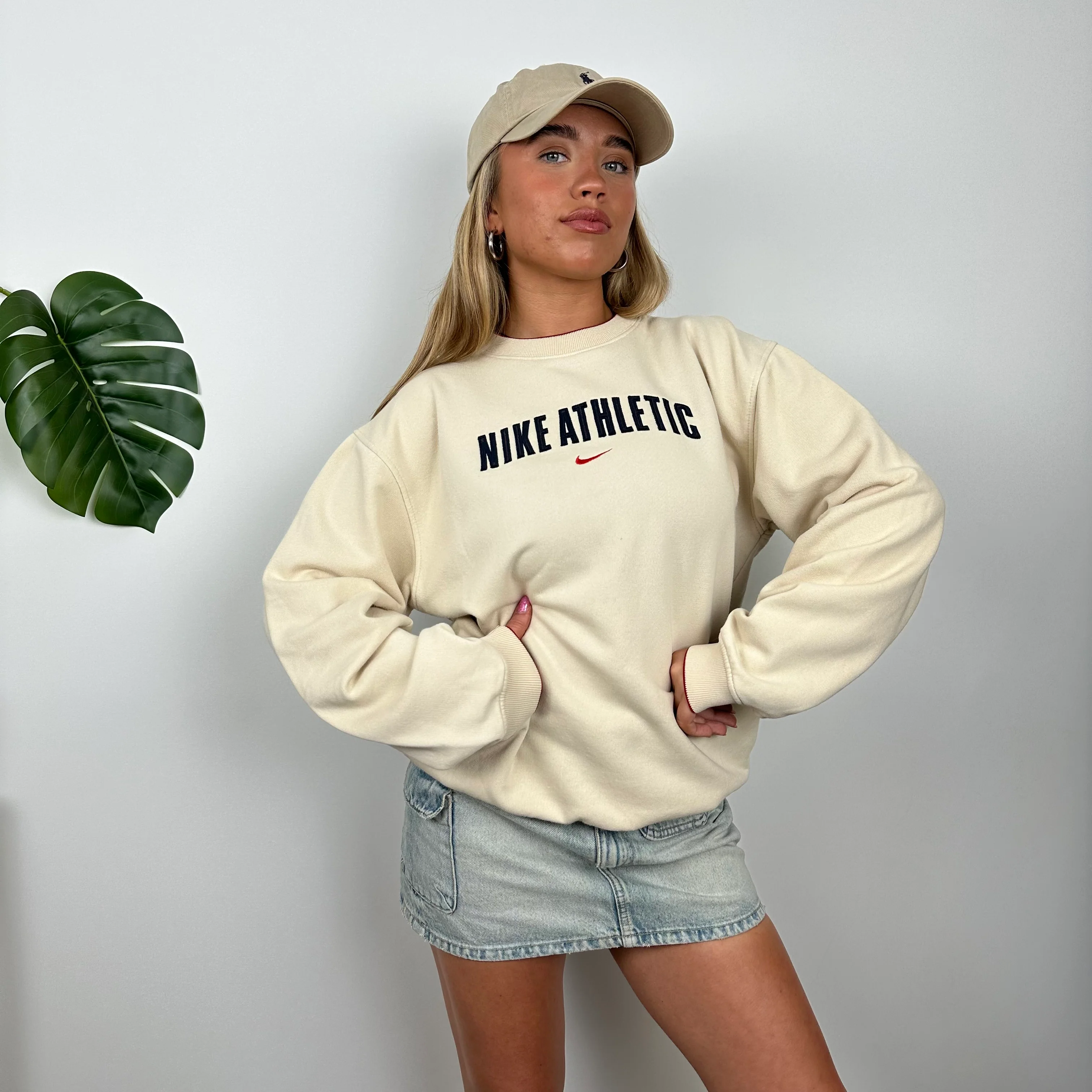 Nike Athletic Cream Embroidered Spell Out Sweatshirt (M) - Image 5
