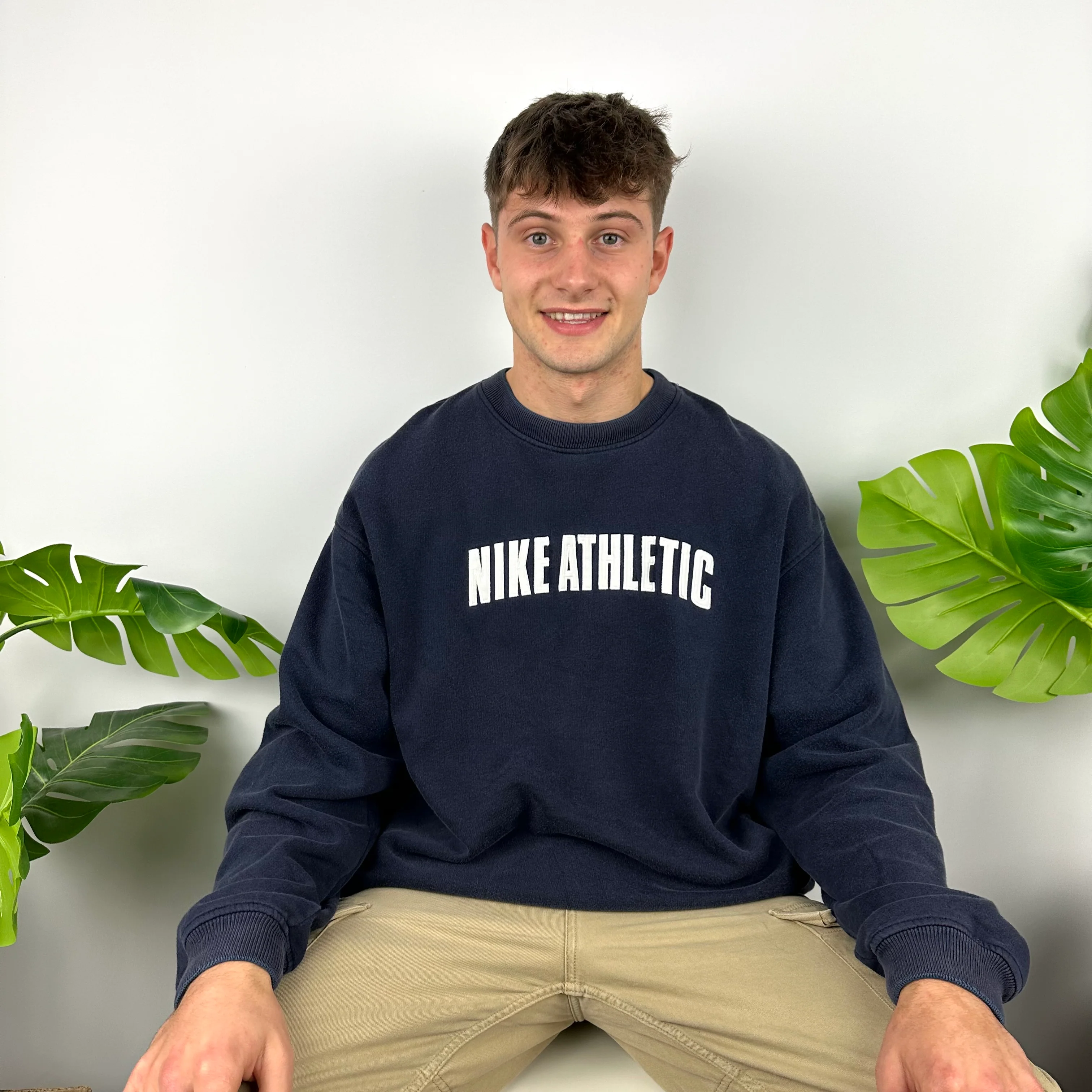 Nike Athletic Navy Embroidered Spell Out Sweatshirt (XL) - Image 5