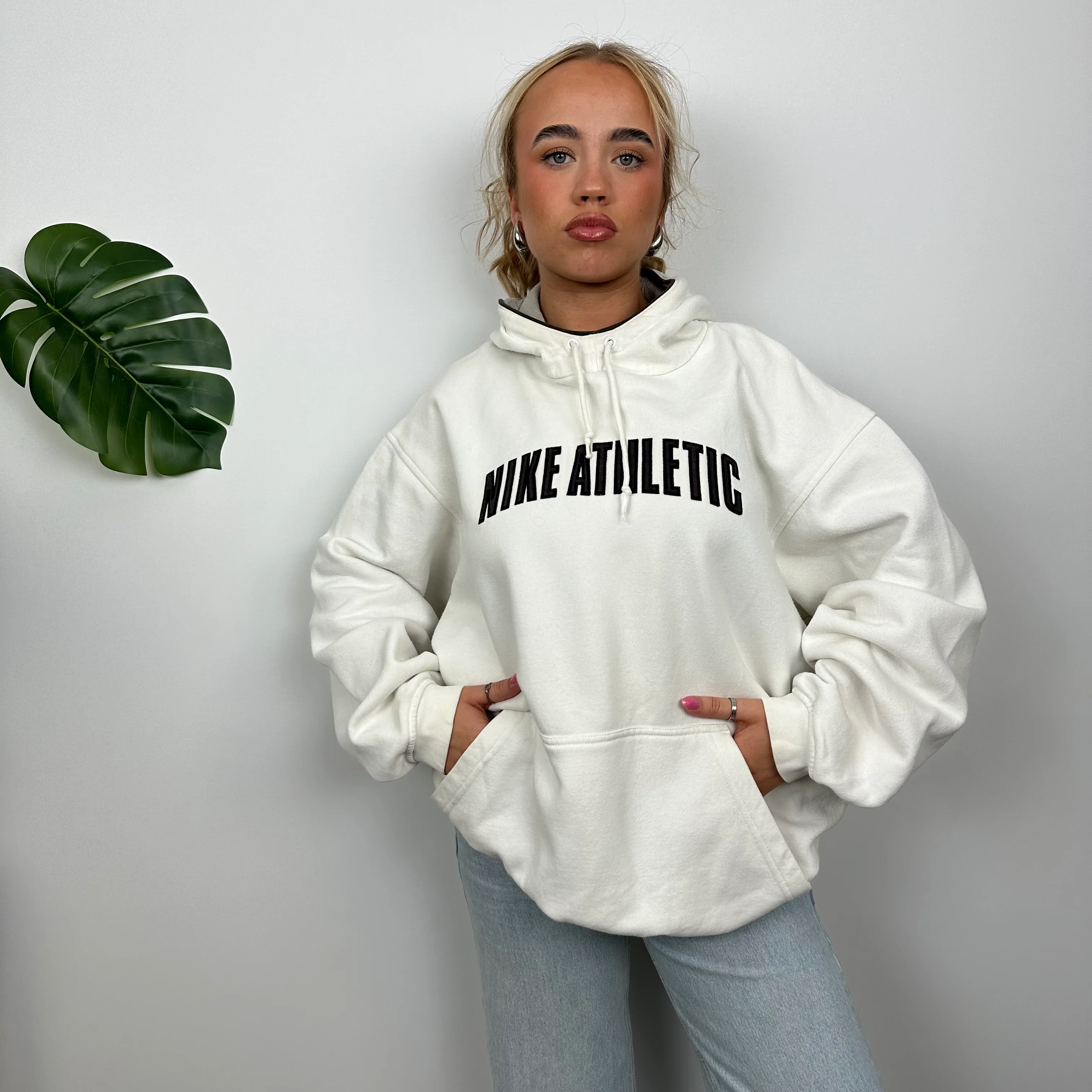 Nike Athletic White Embroidered Spell Out Hoodie (L) - Image 7