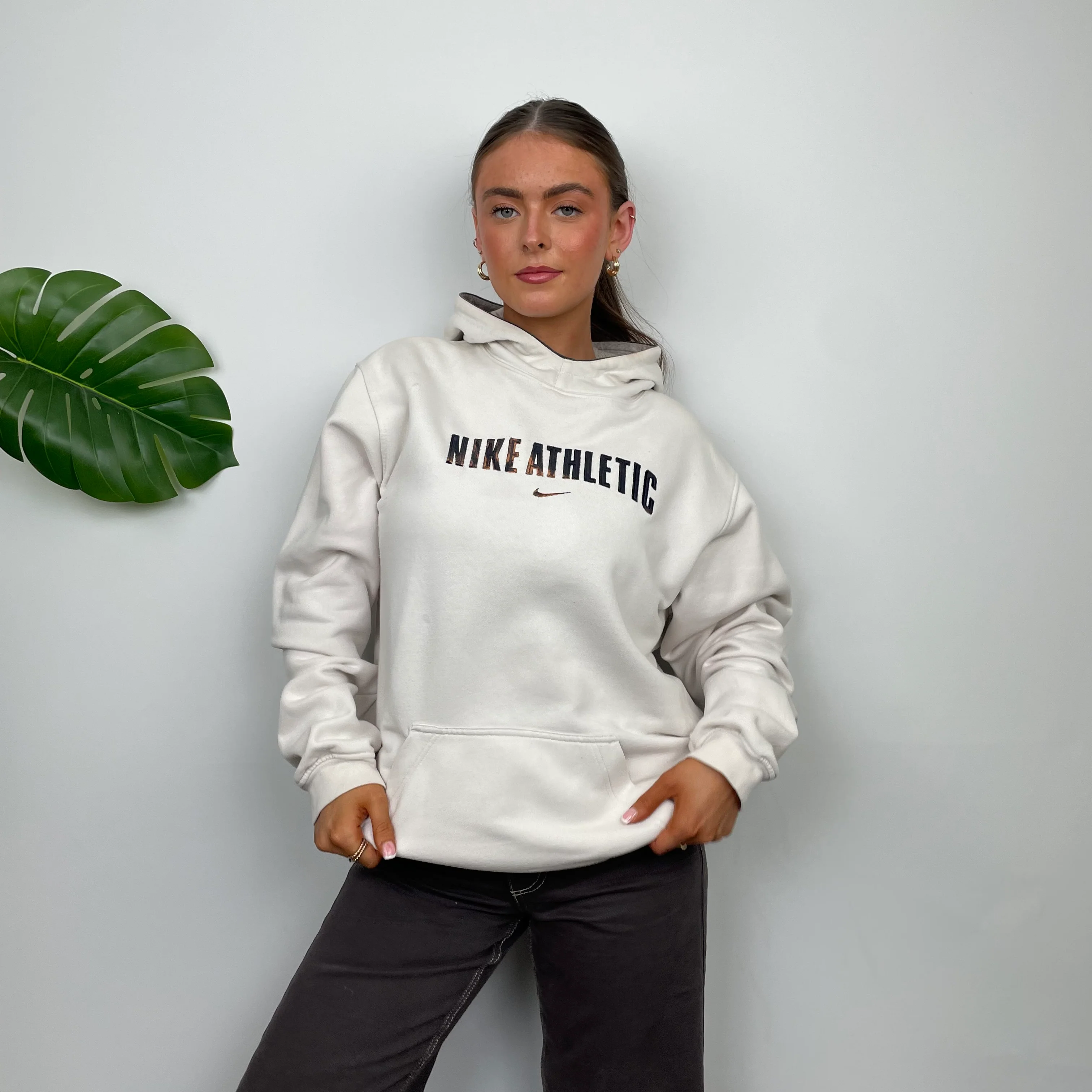 Nike Athletic White Embroidered Spell Out Hoodie (M) - Image 2