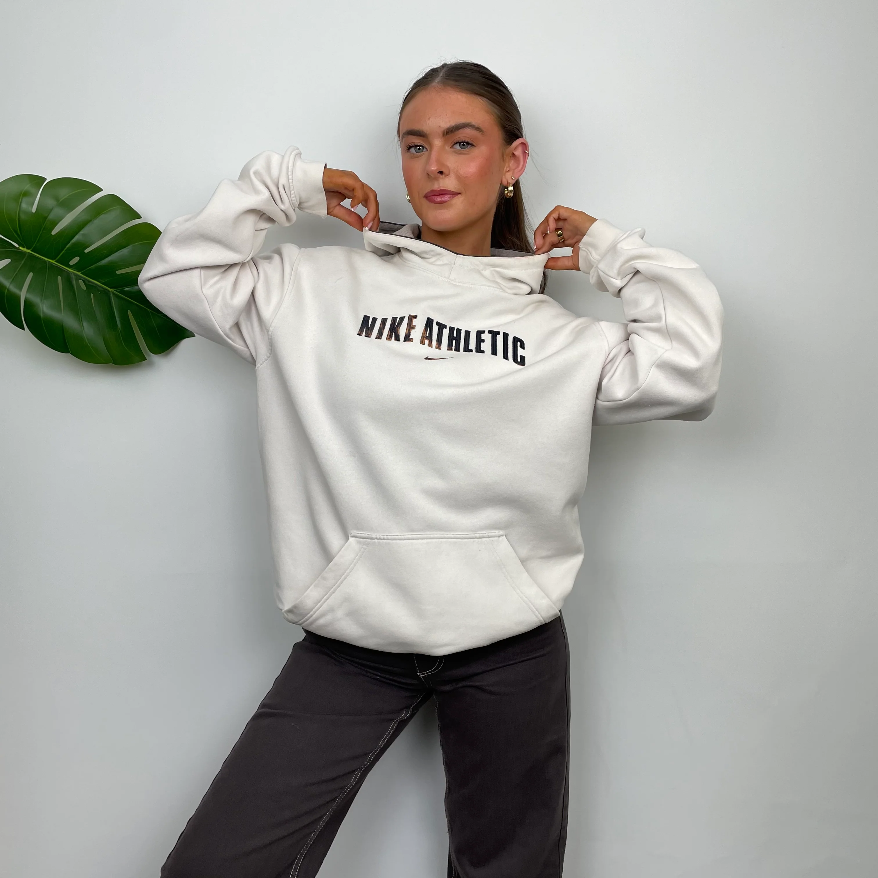 Nike Athletic White Embroidered Spell Out Hoodie (M) - Image 4