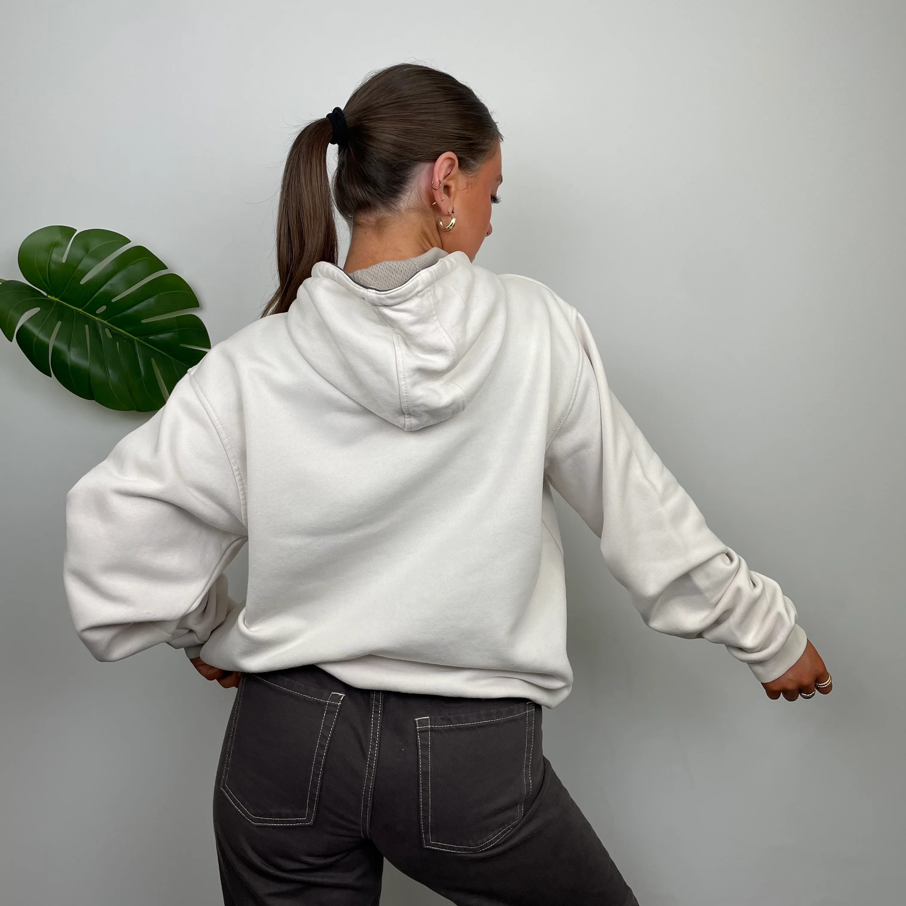Nike Athletic White Embroidered Spell Out Hoodie (M) - Image 7