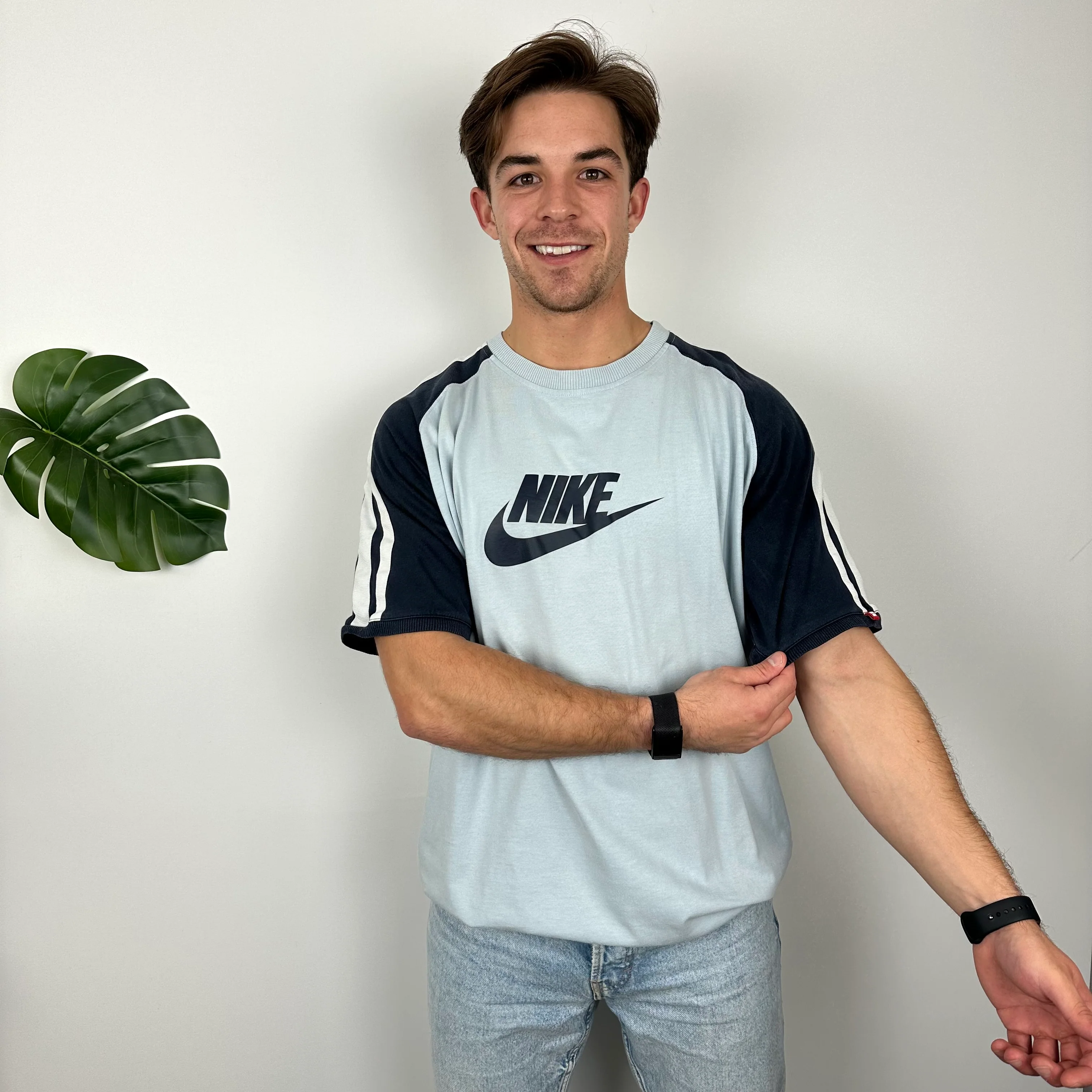 Nike Baby Blue Embroidered Spell Out T Shirt (XXL) - Image 4