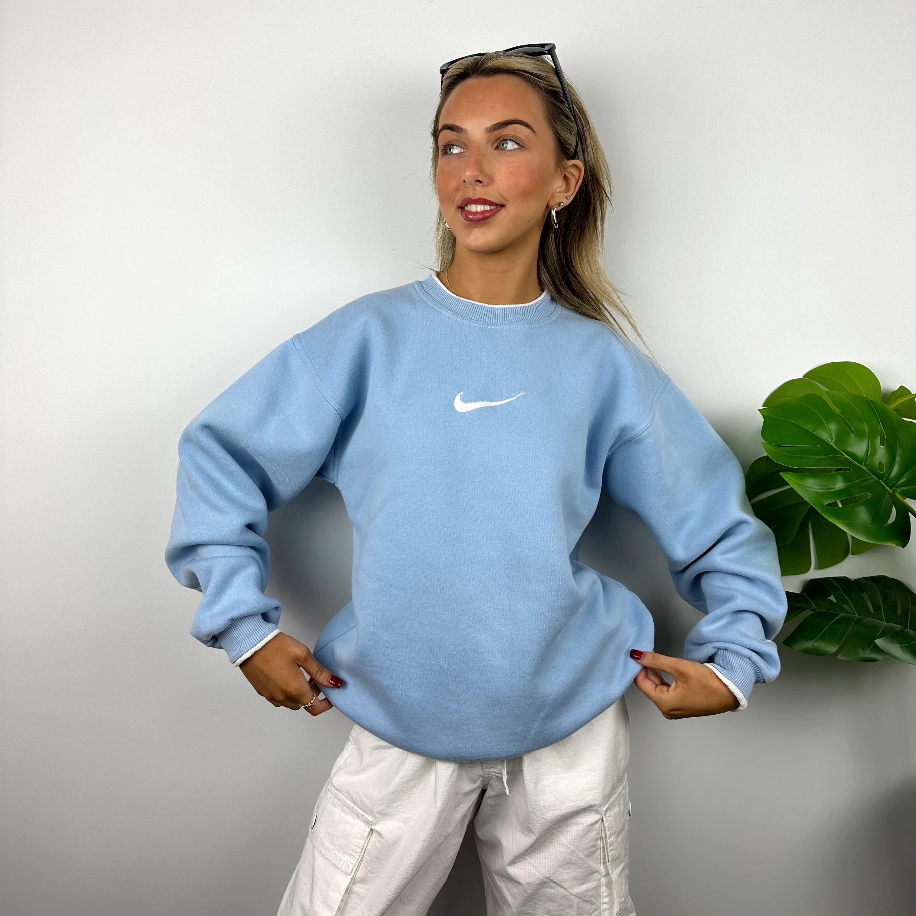 Nike Baby Blue Embroidered Swoosh Sweatshirt (M) - Image 3