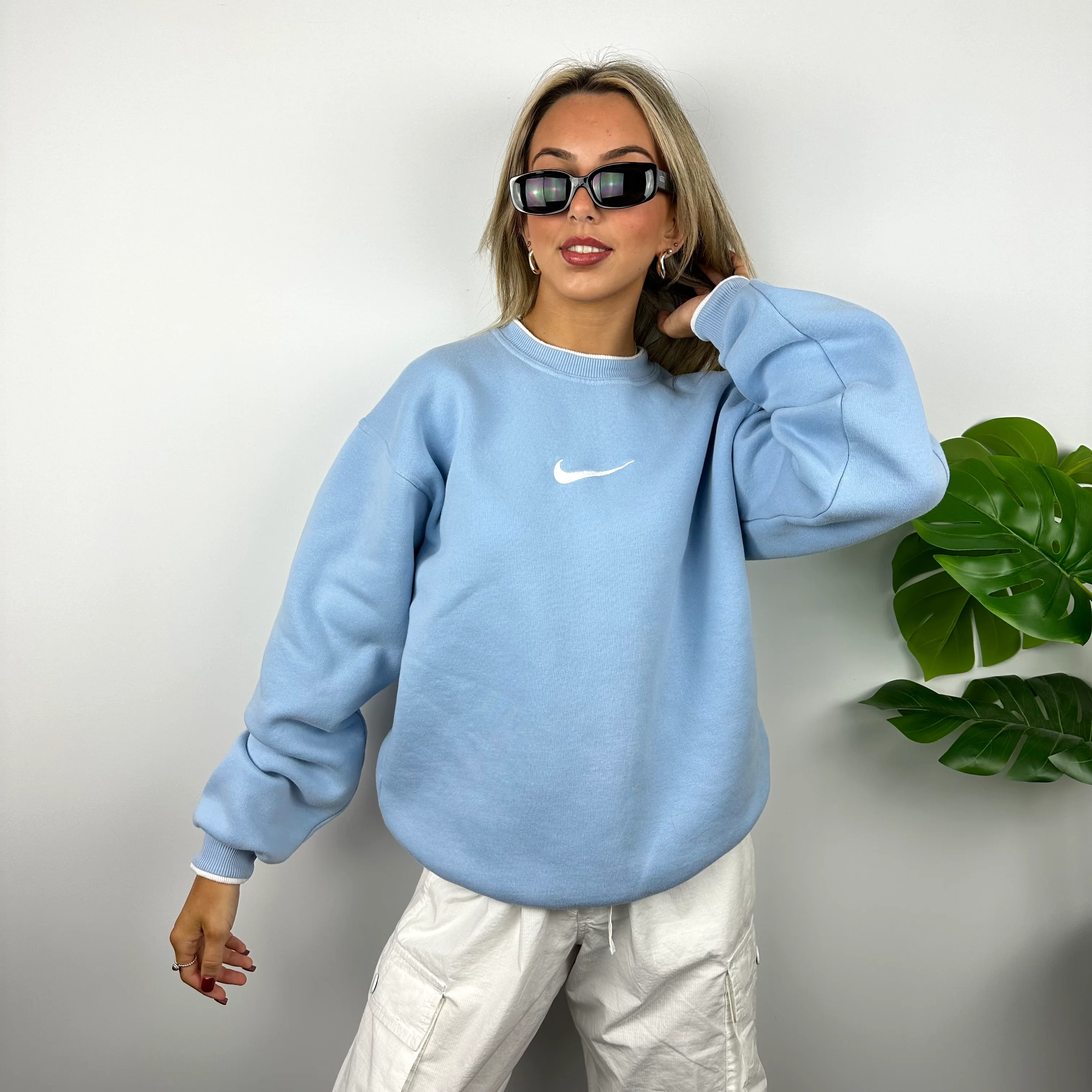 Nike Baby Blue Embroidered Swoosh Sweatshirt (M) - Image 5
