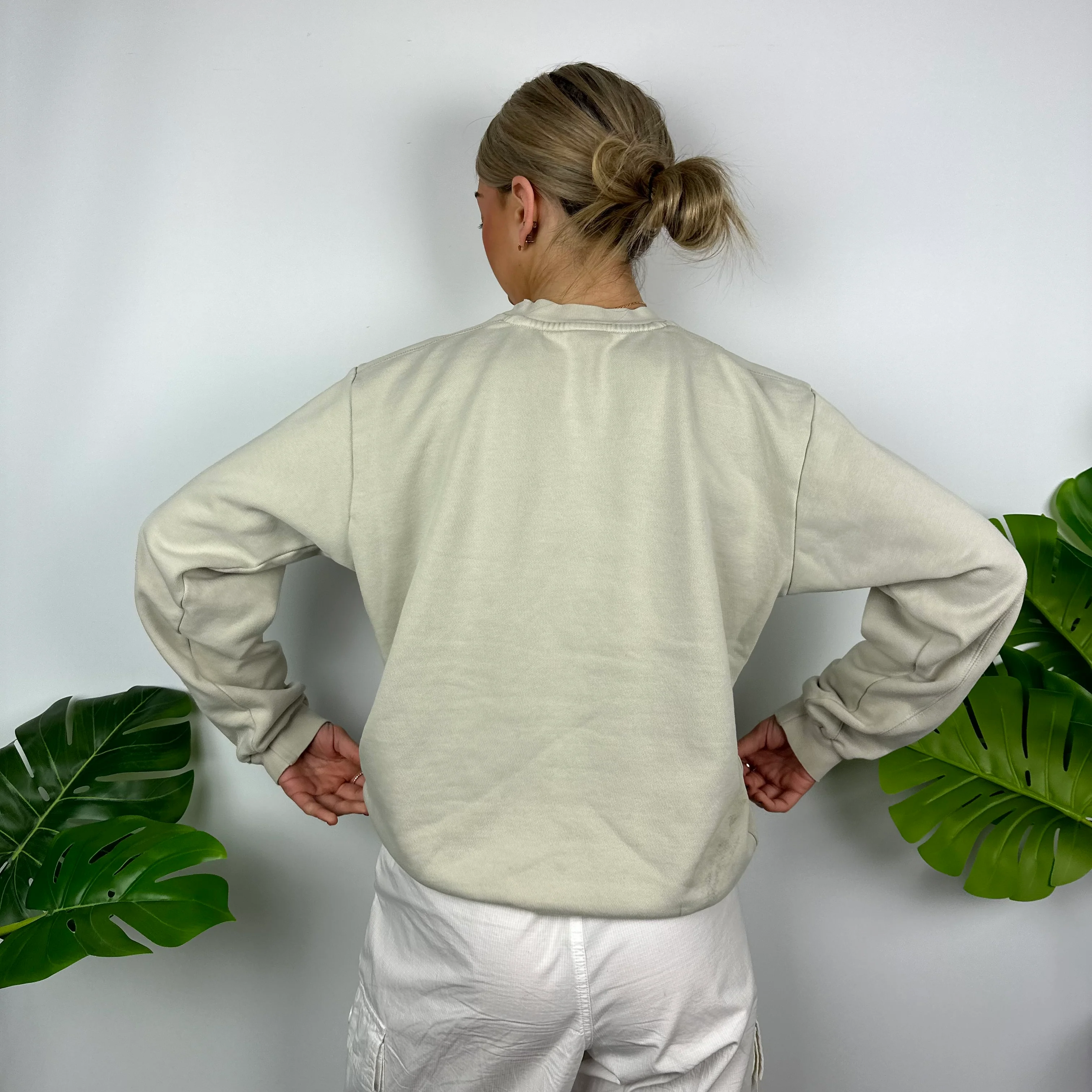 Nike Beige Embroidered Spell Out Sweatshirt (M) - Image 4