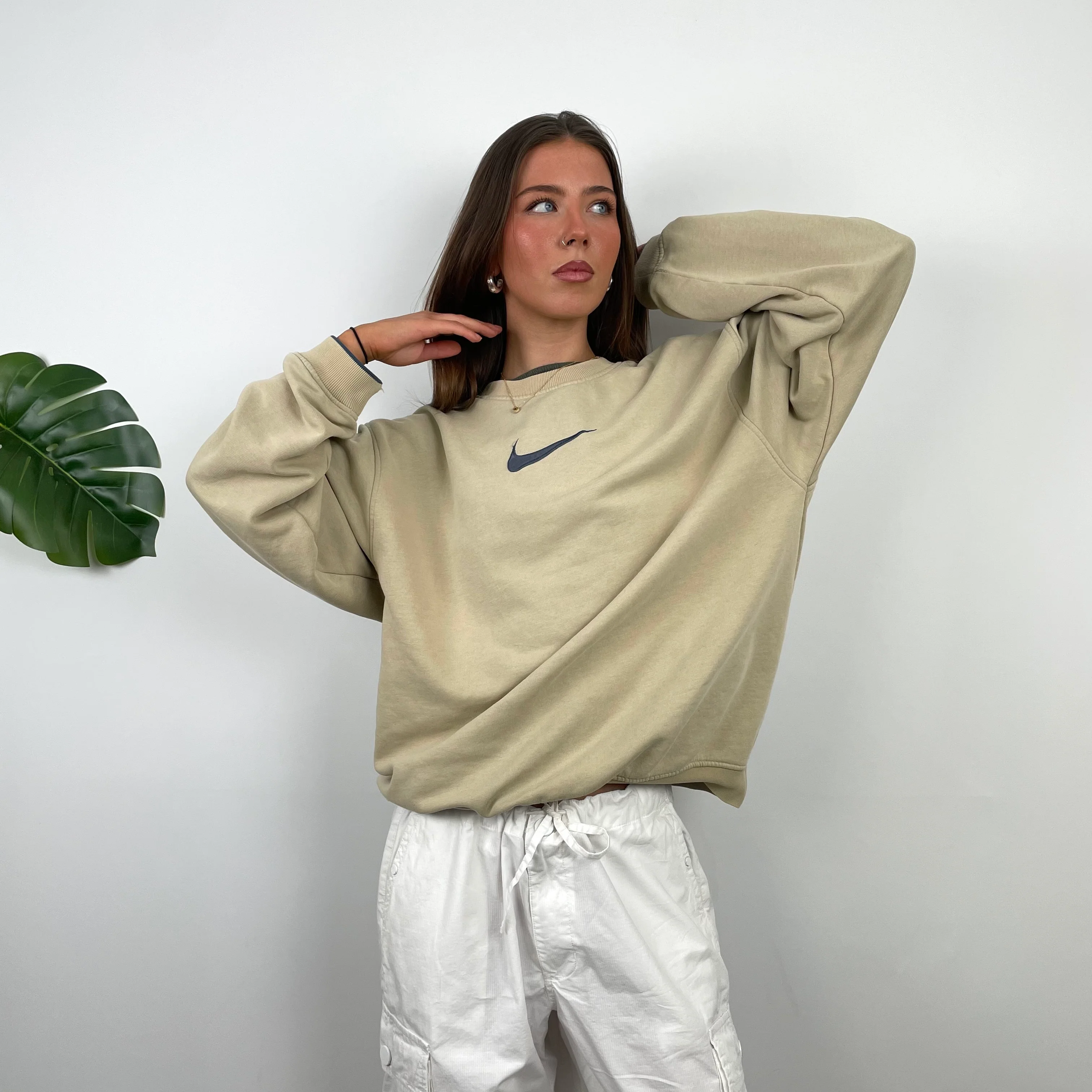Nike Beige Embroidered Swoosh Sweatshirt (M)