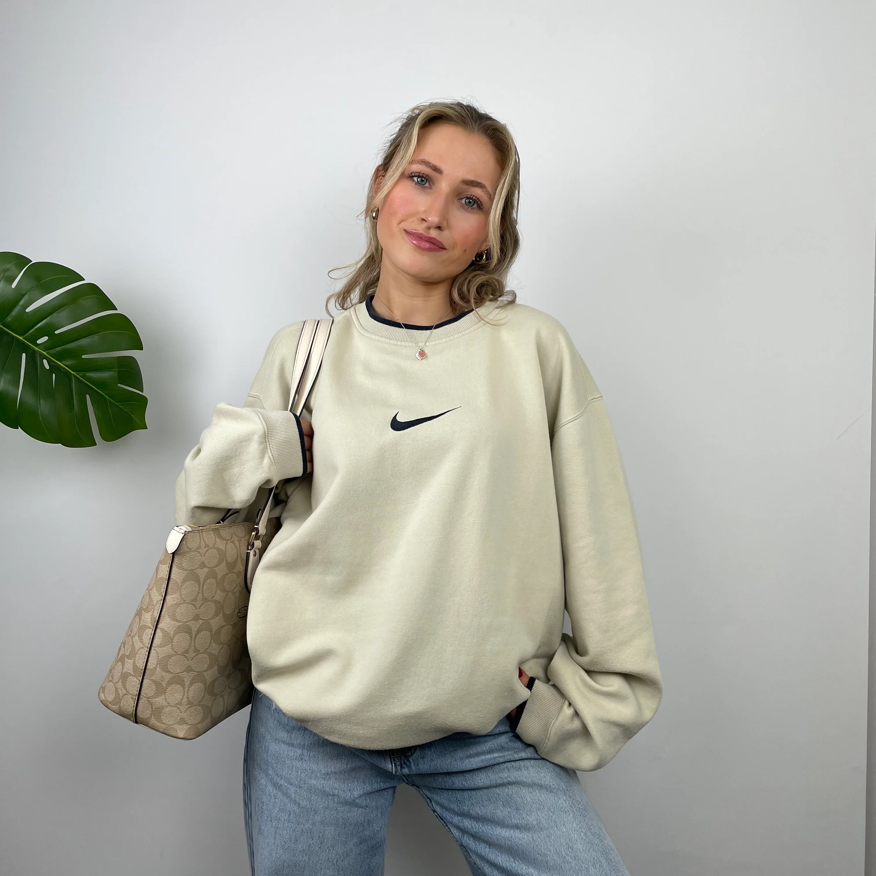 Nike Beige Embroidered Swoosh Sweatshirt (XL)